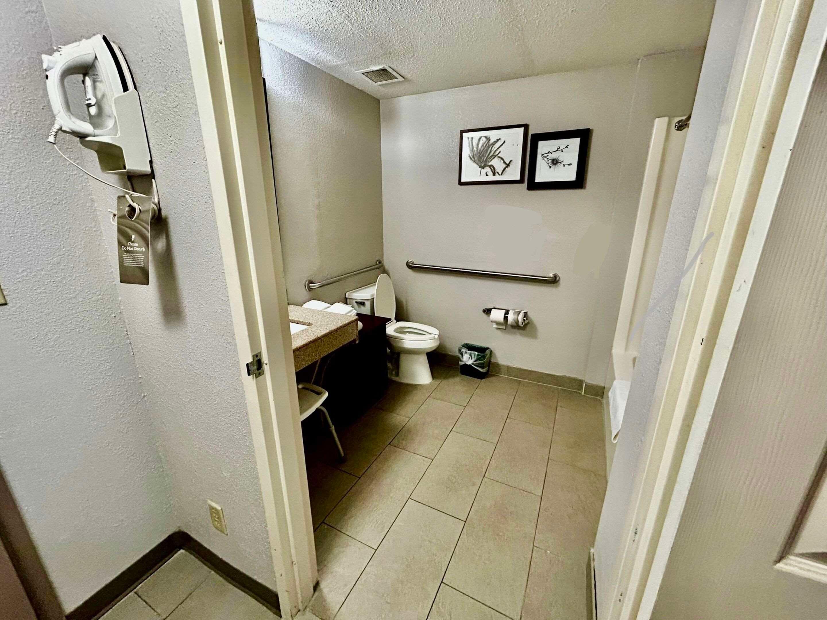 Double King Bed Non Smoking