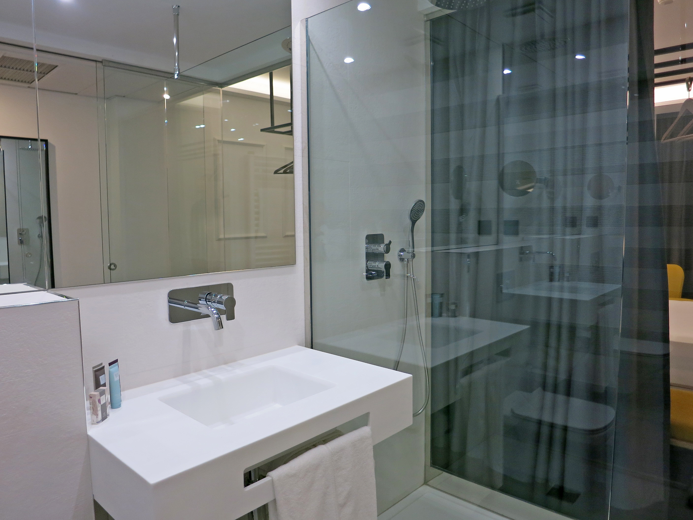 Double Single Superior