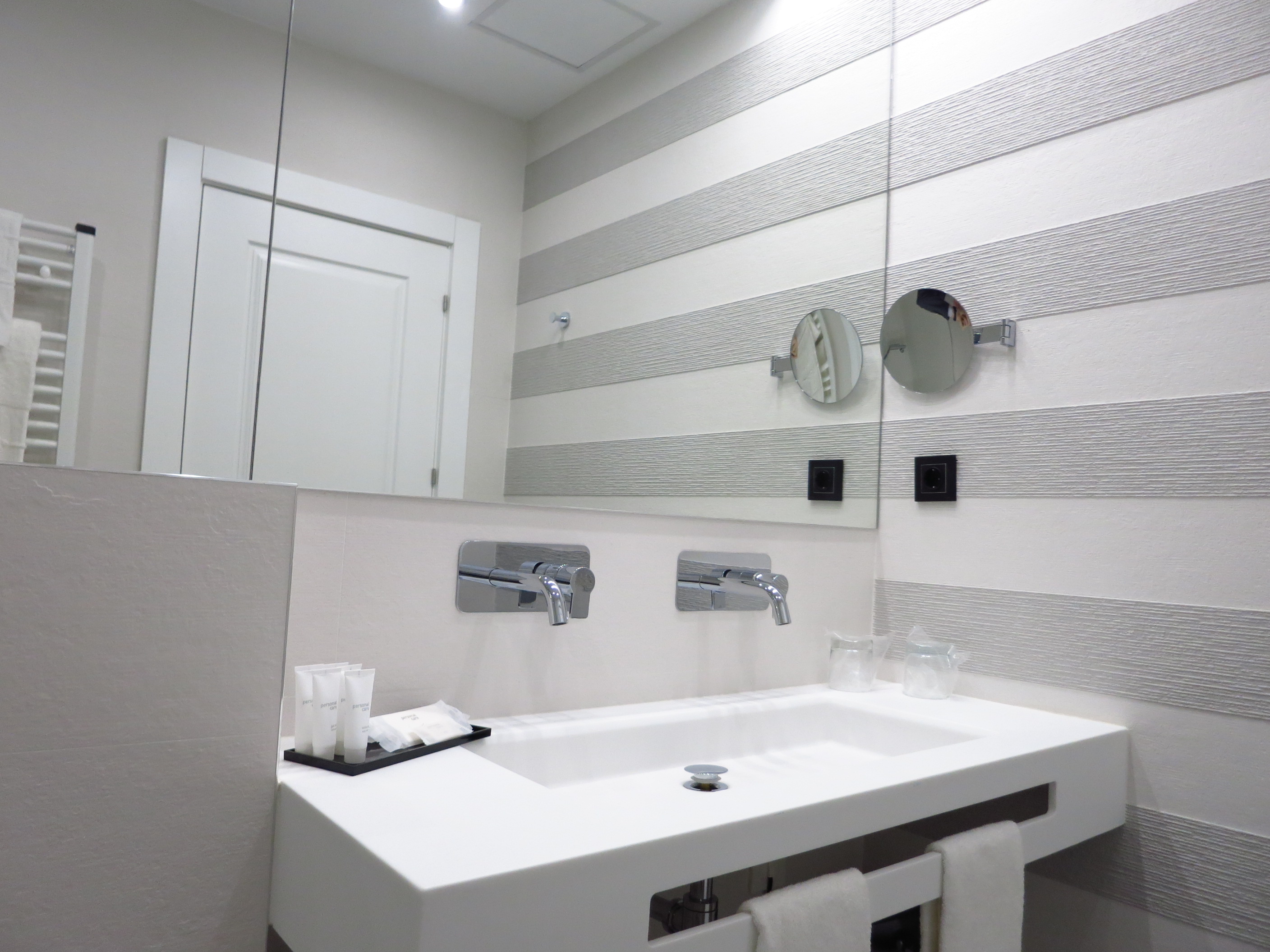 Double Single Superior