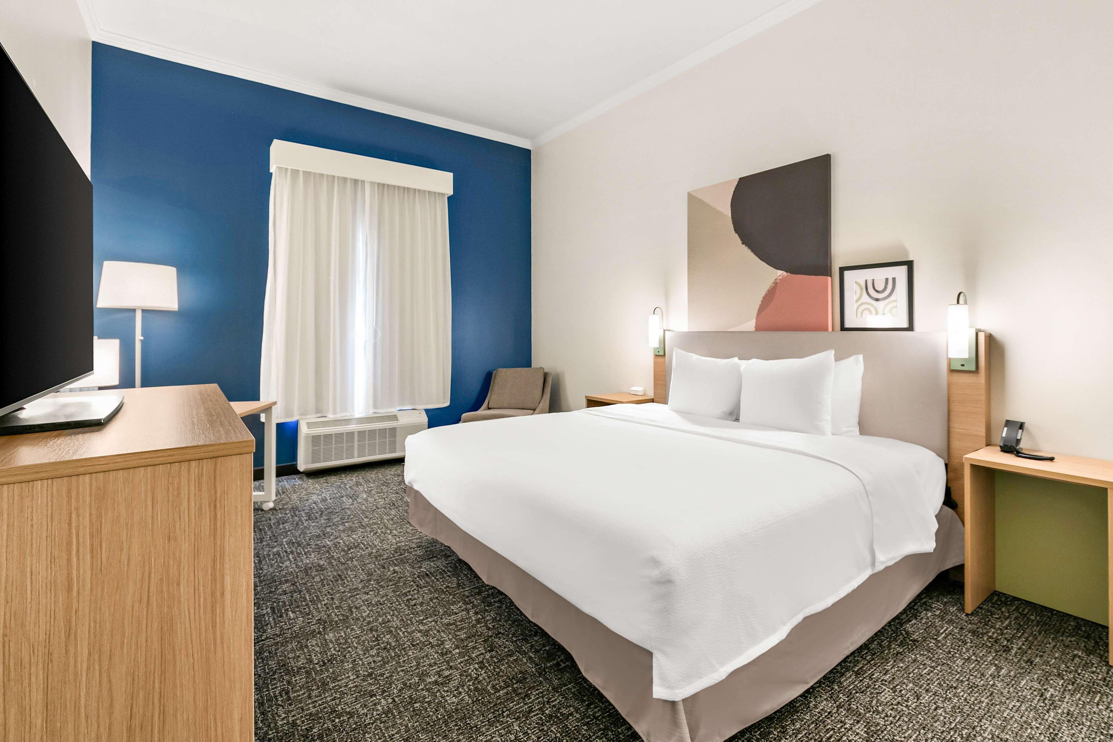 Suite Two Queen Beds