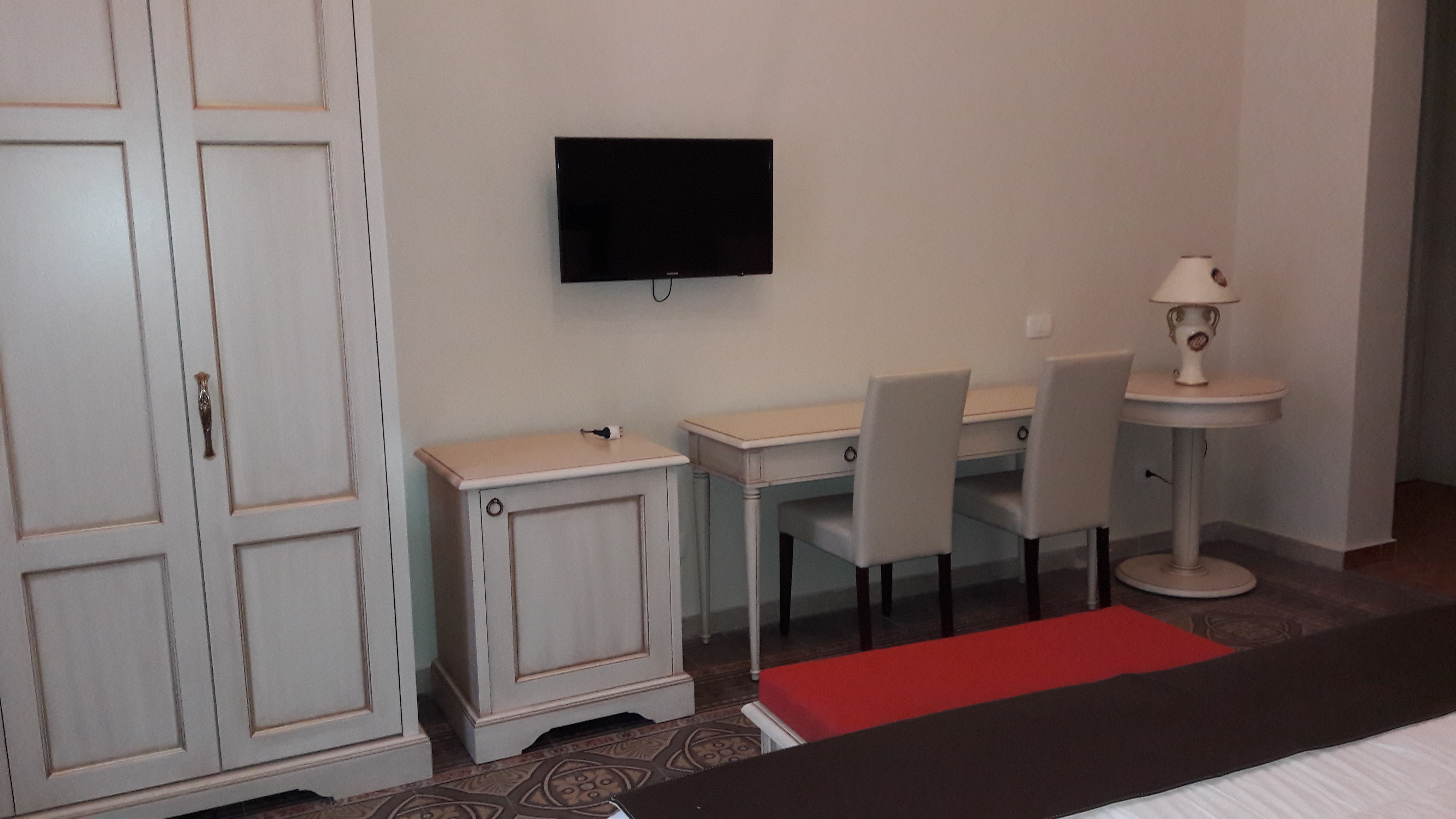 Double or Twin Standard