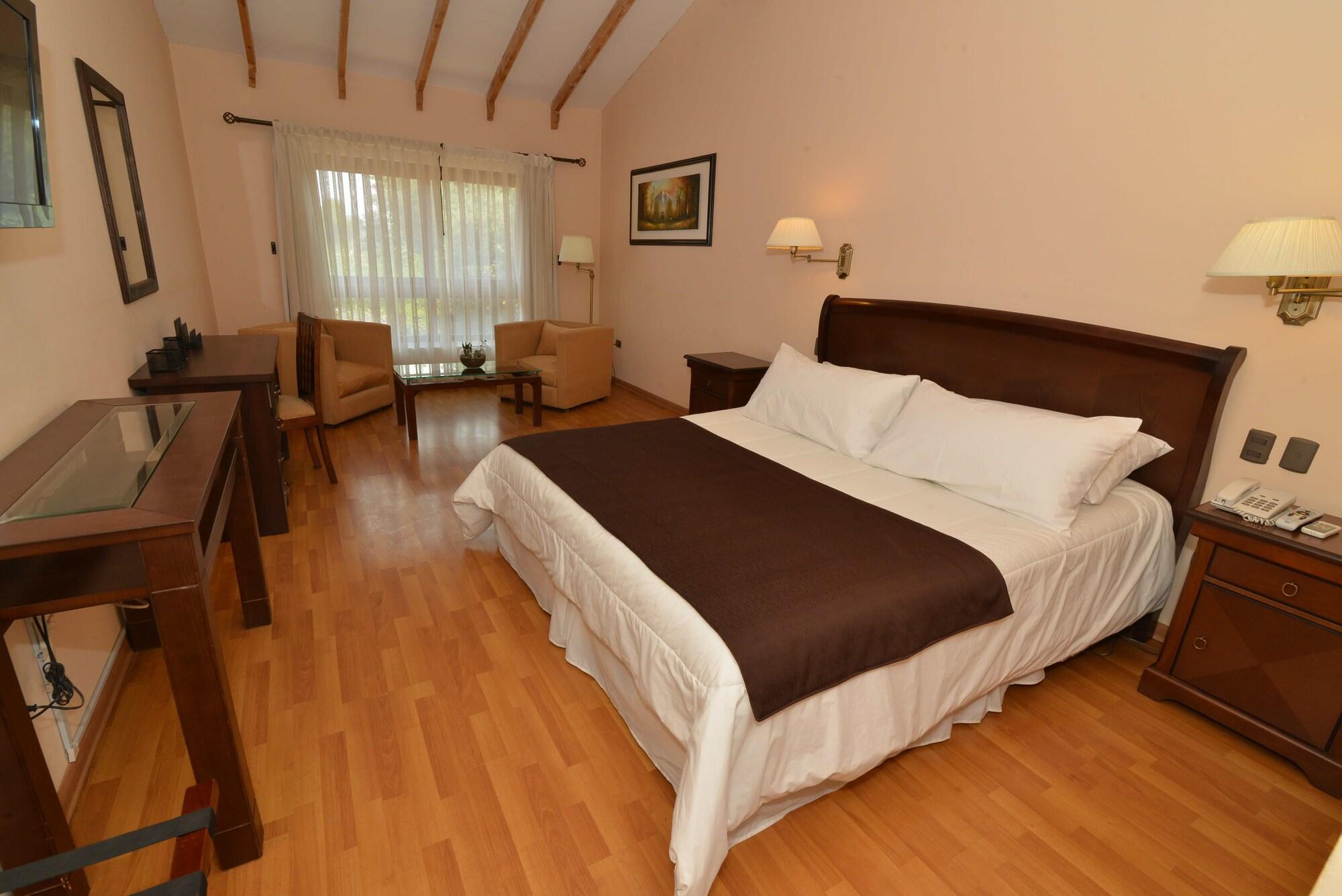 Room King Bed Non Smoking