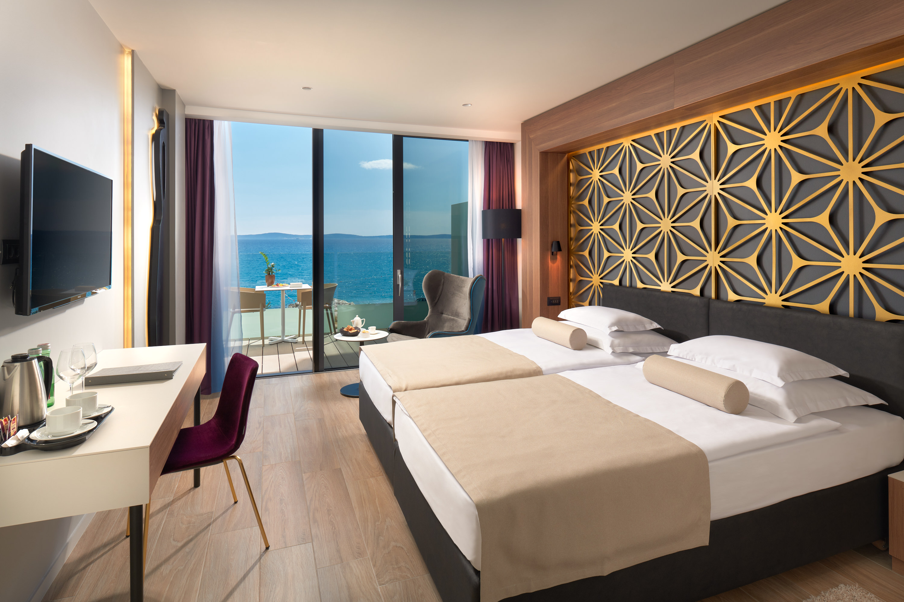 Double or Twin Superior Sea View