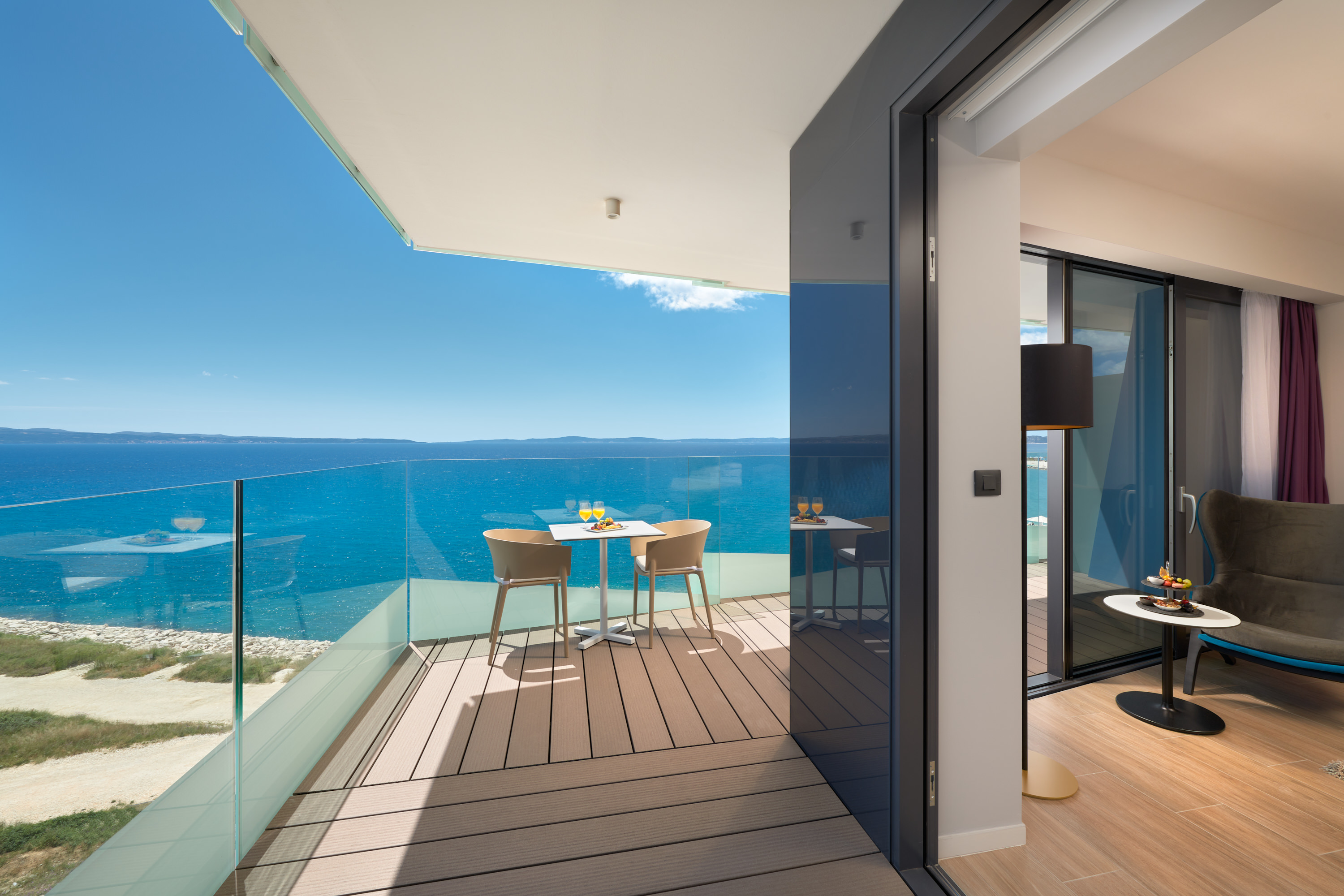 Double or Twin Deluxe Sea View