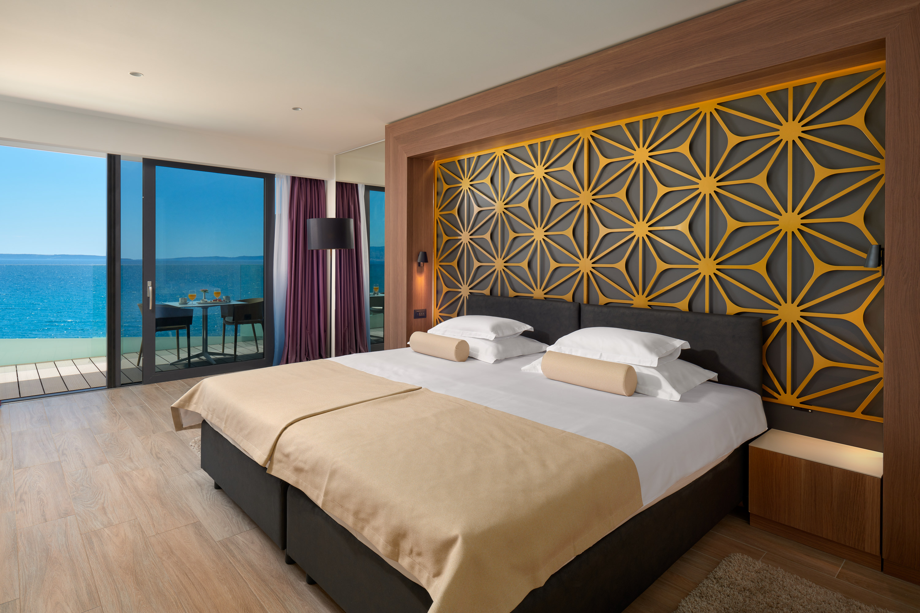 Single Superior Sea View