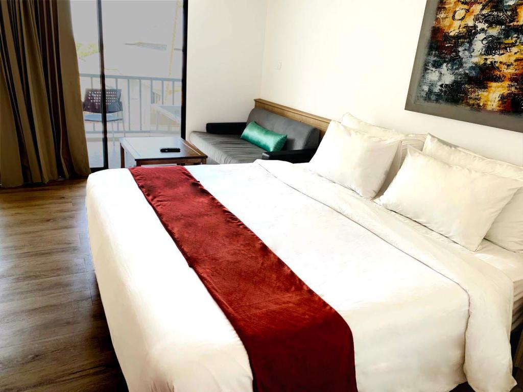 Double or Twin Deluxe