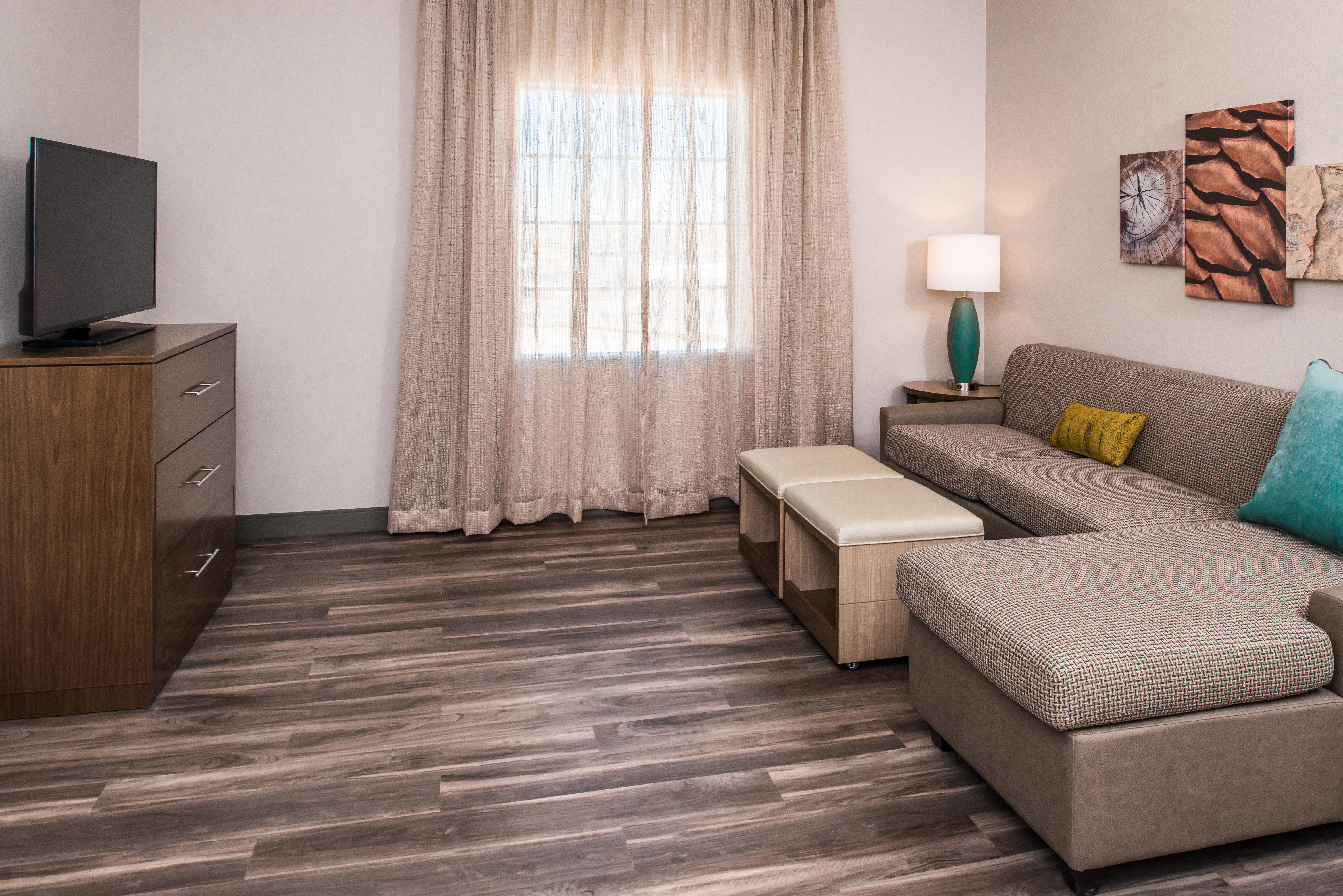 Suite Queen Size Bed