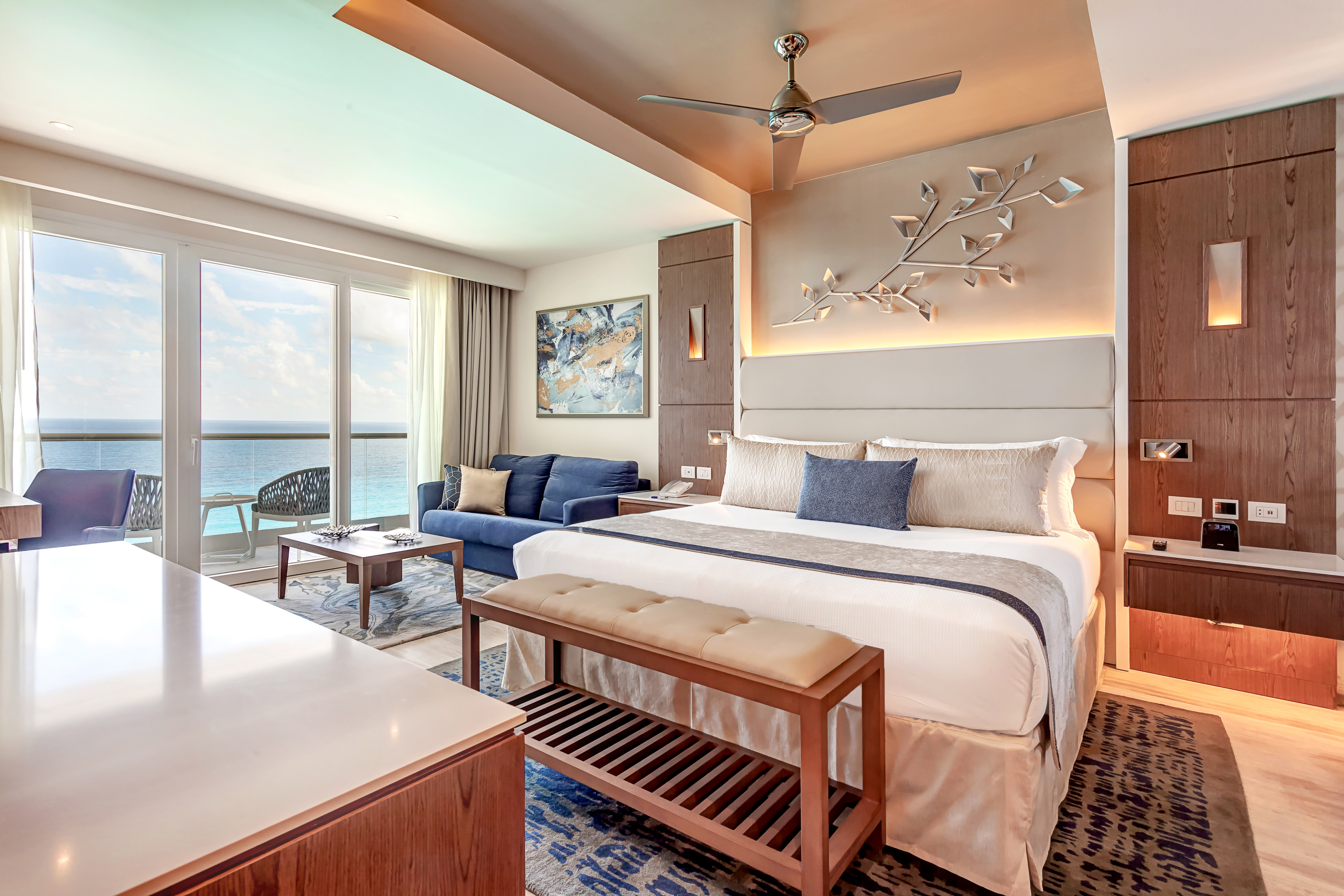 Junior Suite Ocean Front Two Bedrooms
