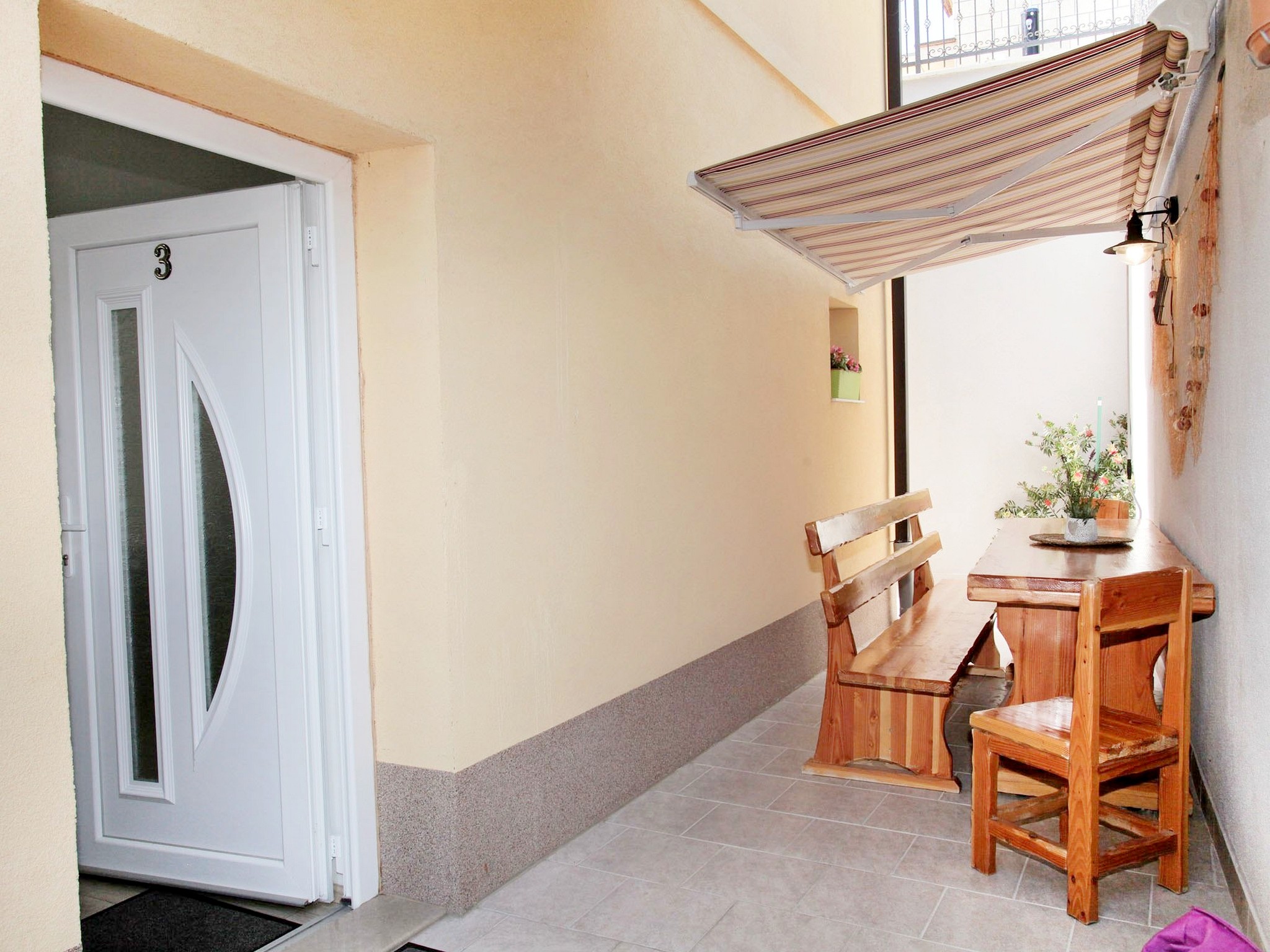 Apartment Capacity 4