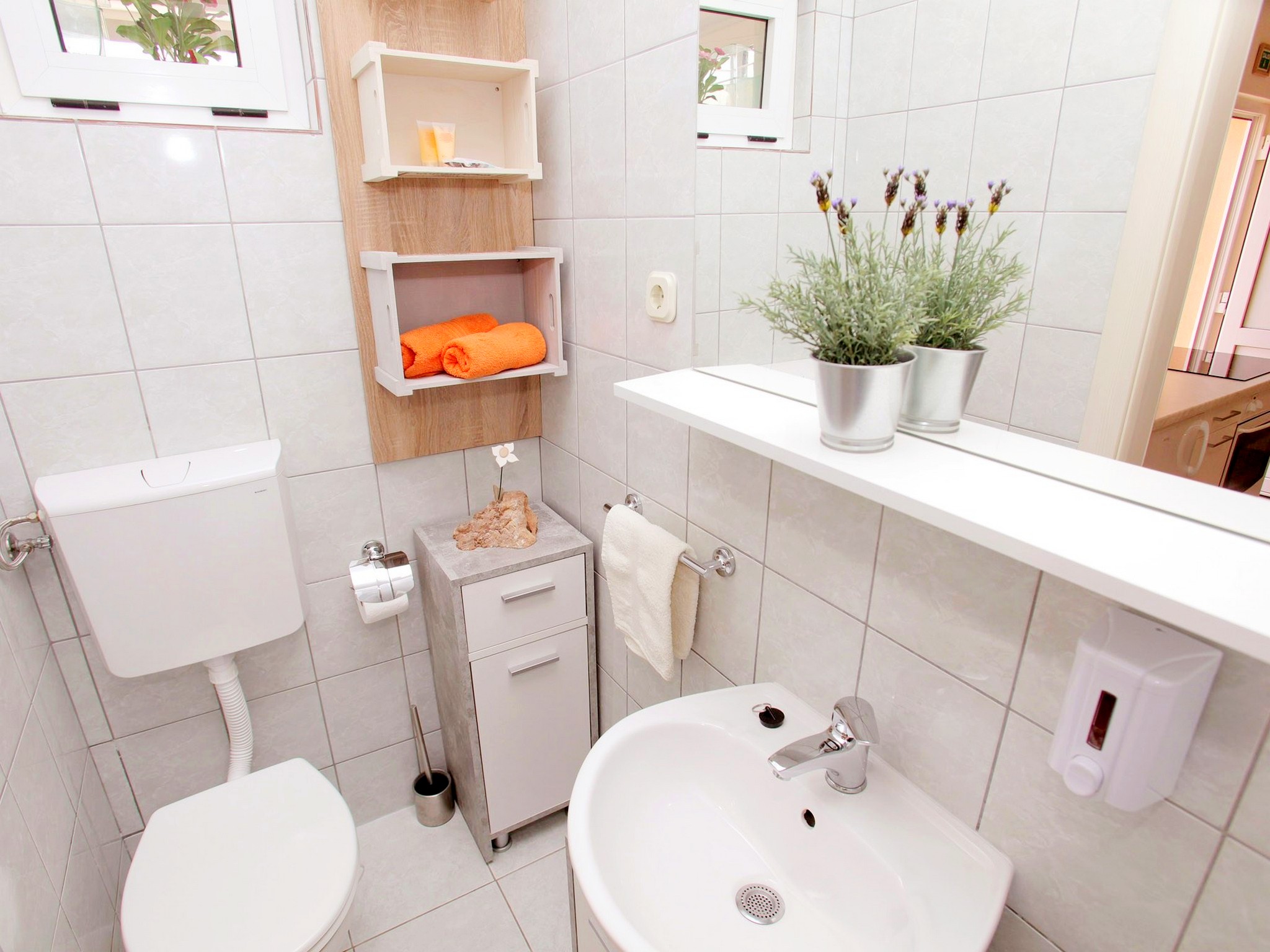 Apartment Capacity 2