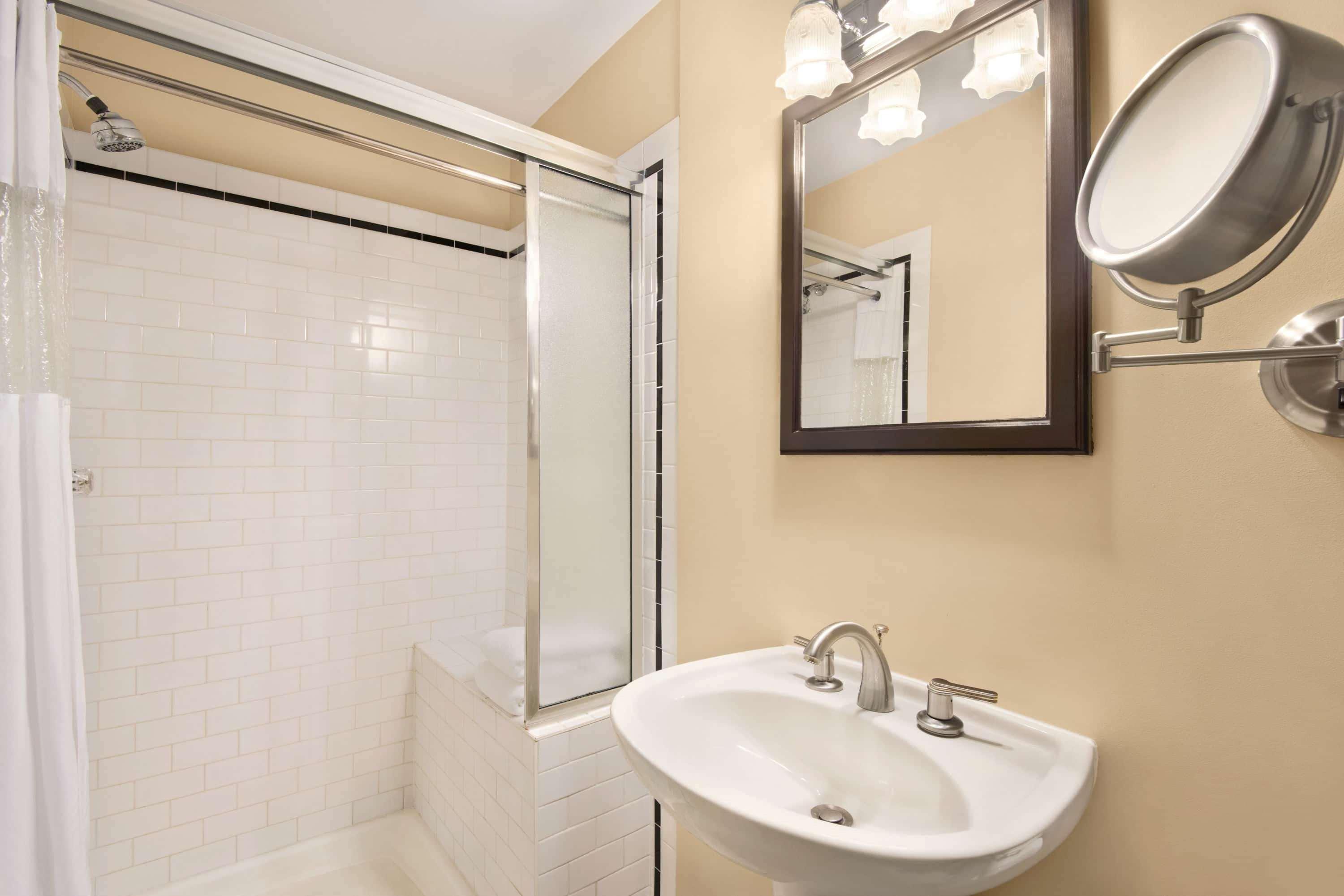 Suite King Bed Non Smoking