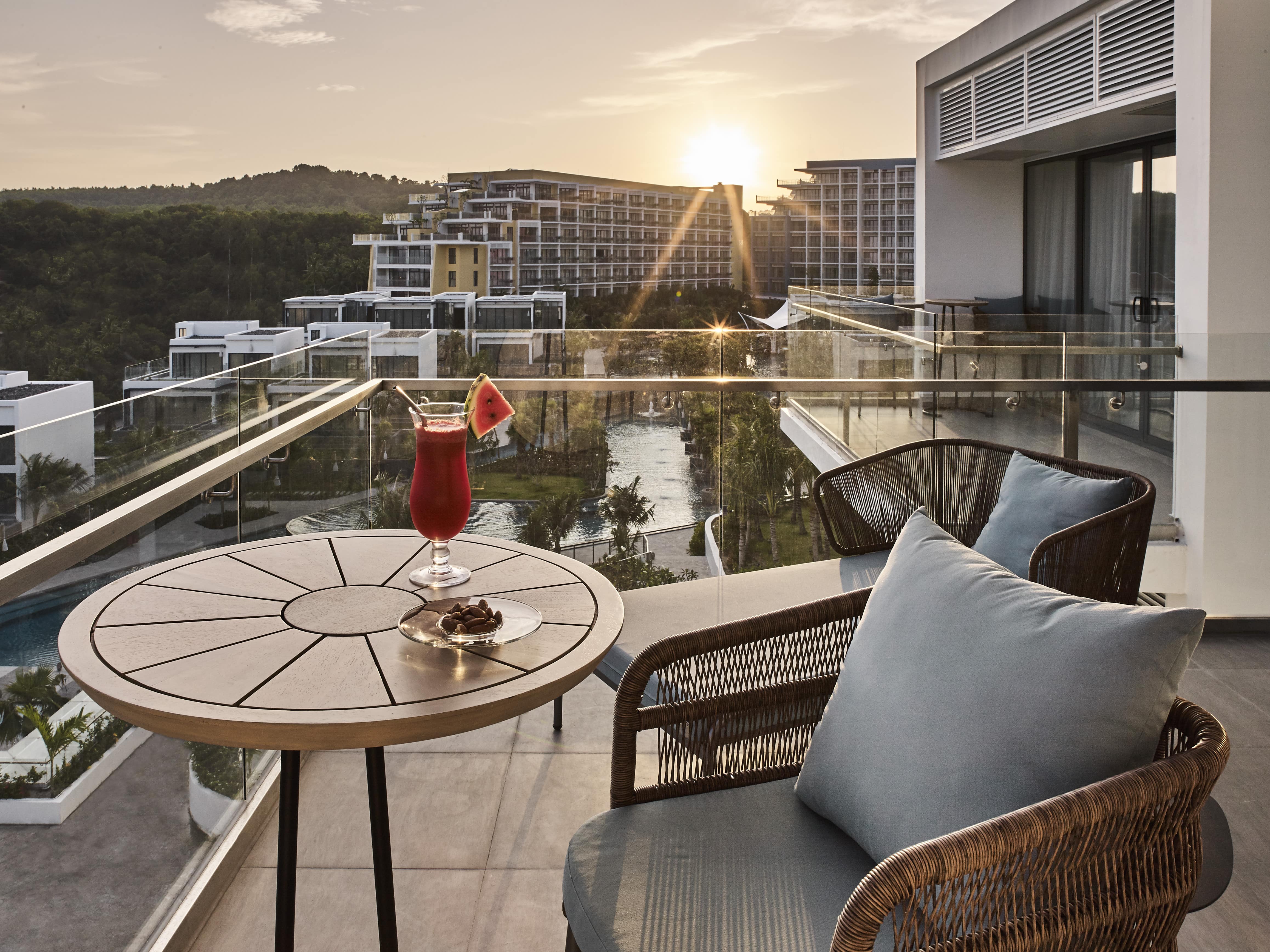 Apartment with Views