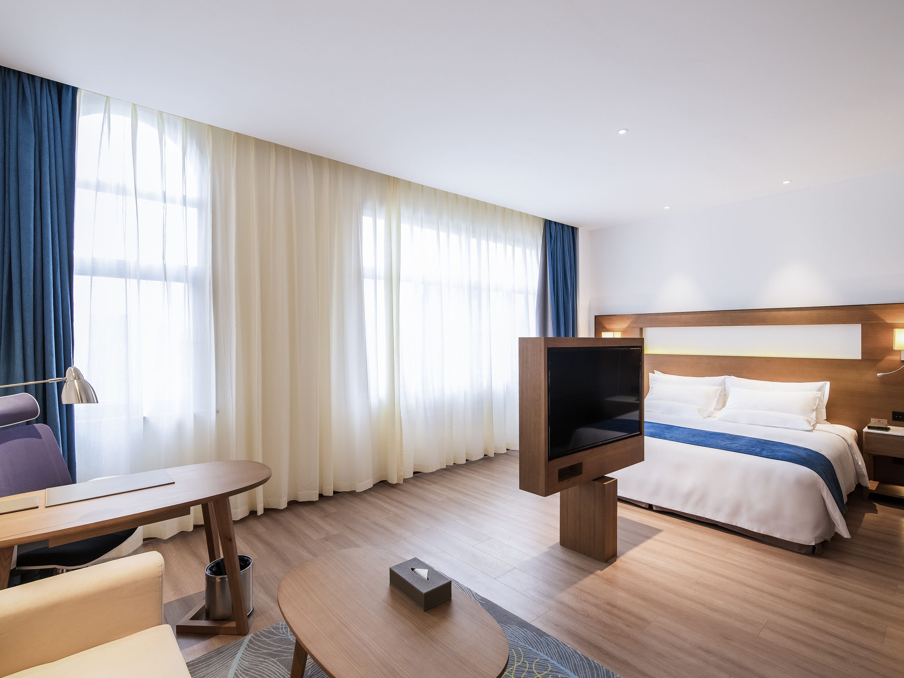 Double Executive King Bed