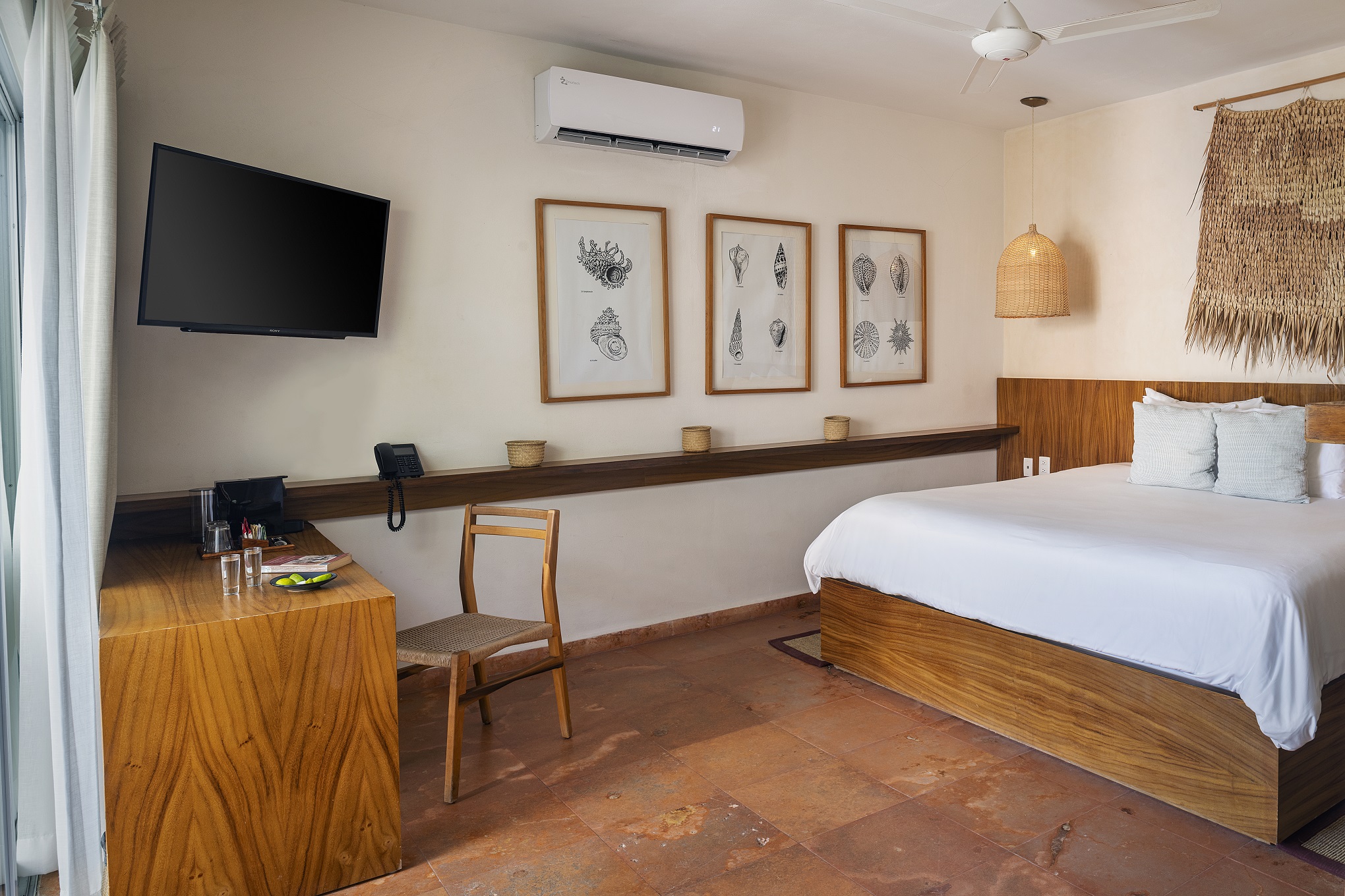 Room Partial Ocean View