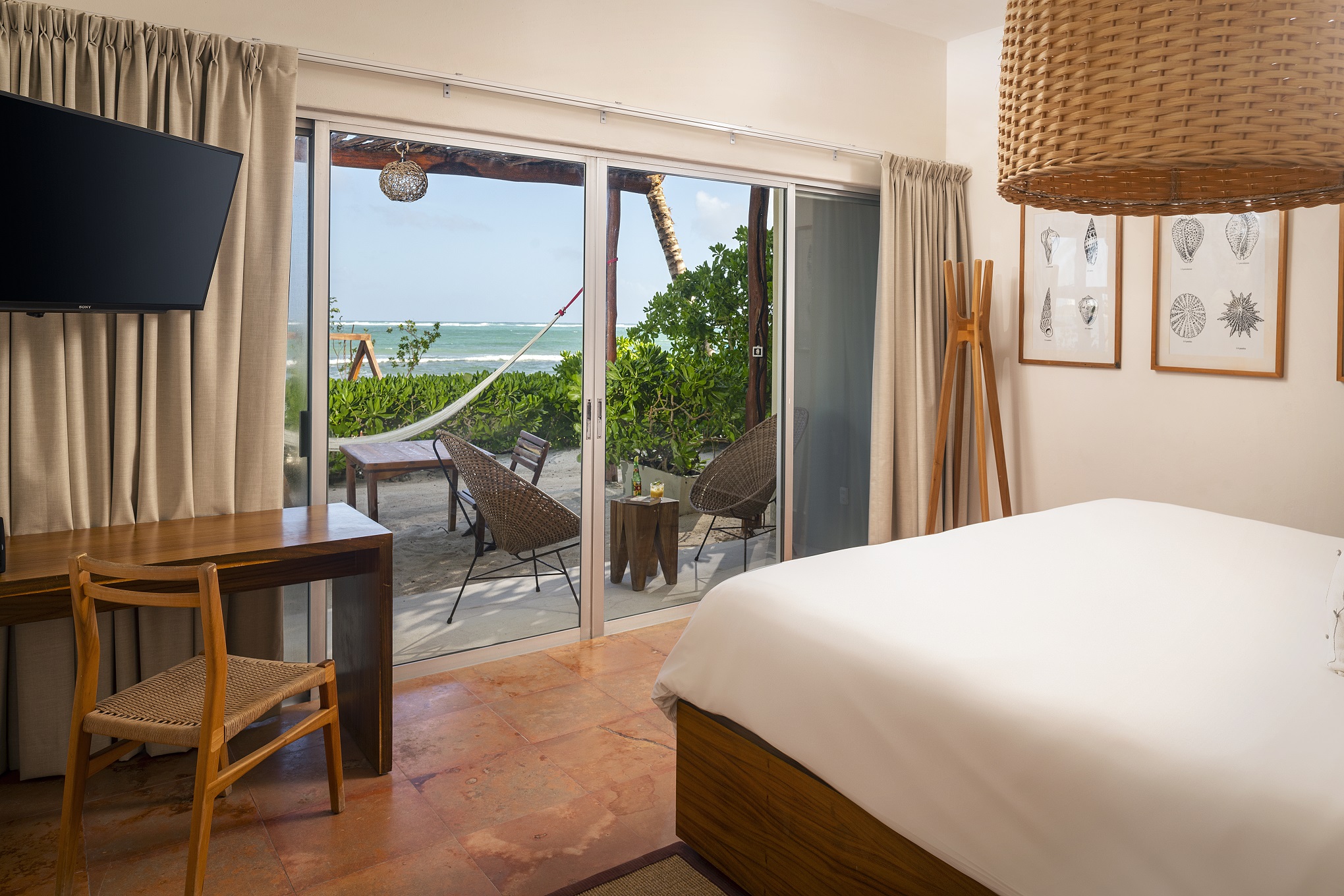 Room Deluxe Beach Front