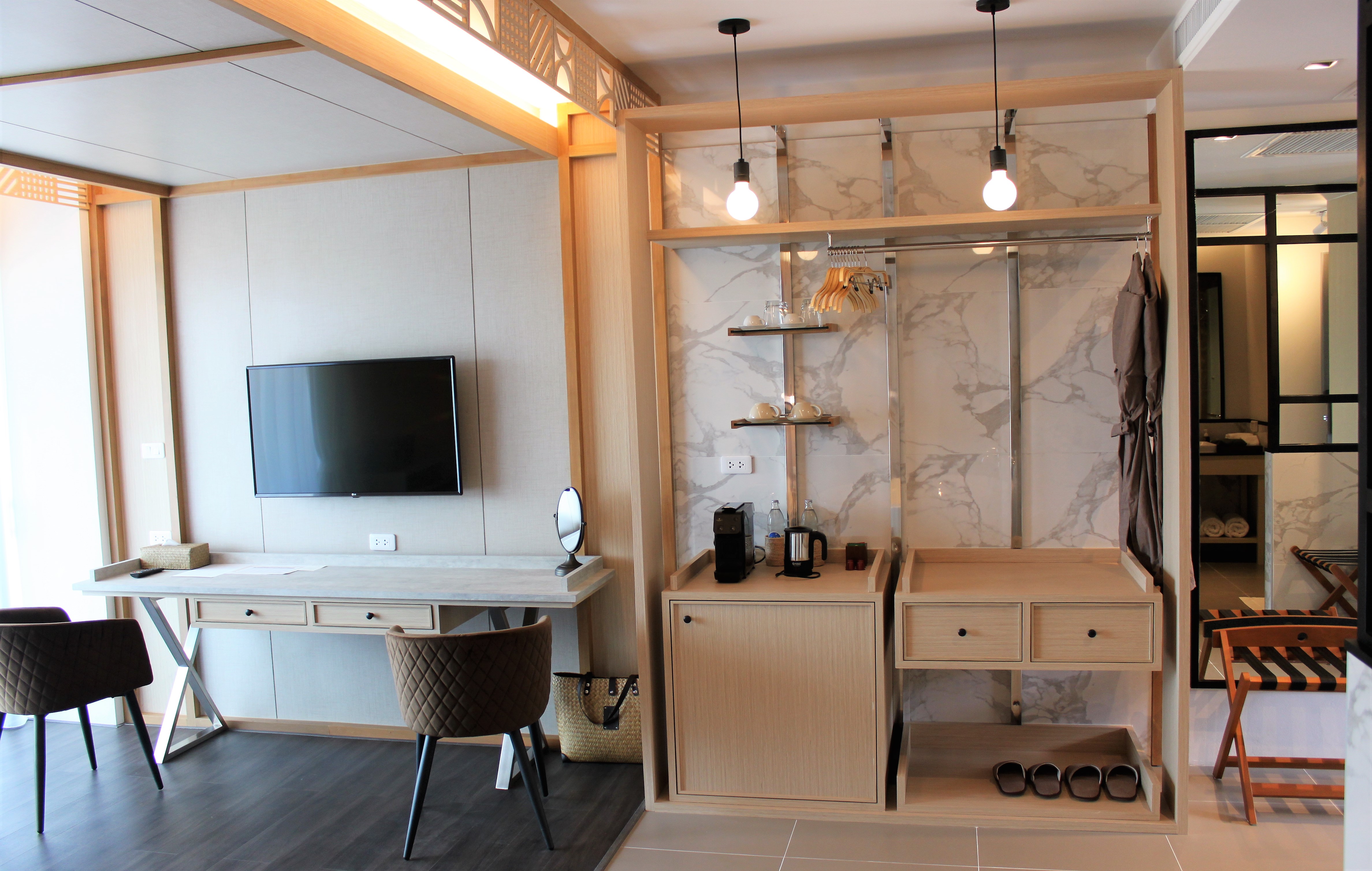 Double or Twin Deluxe