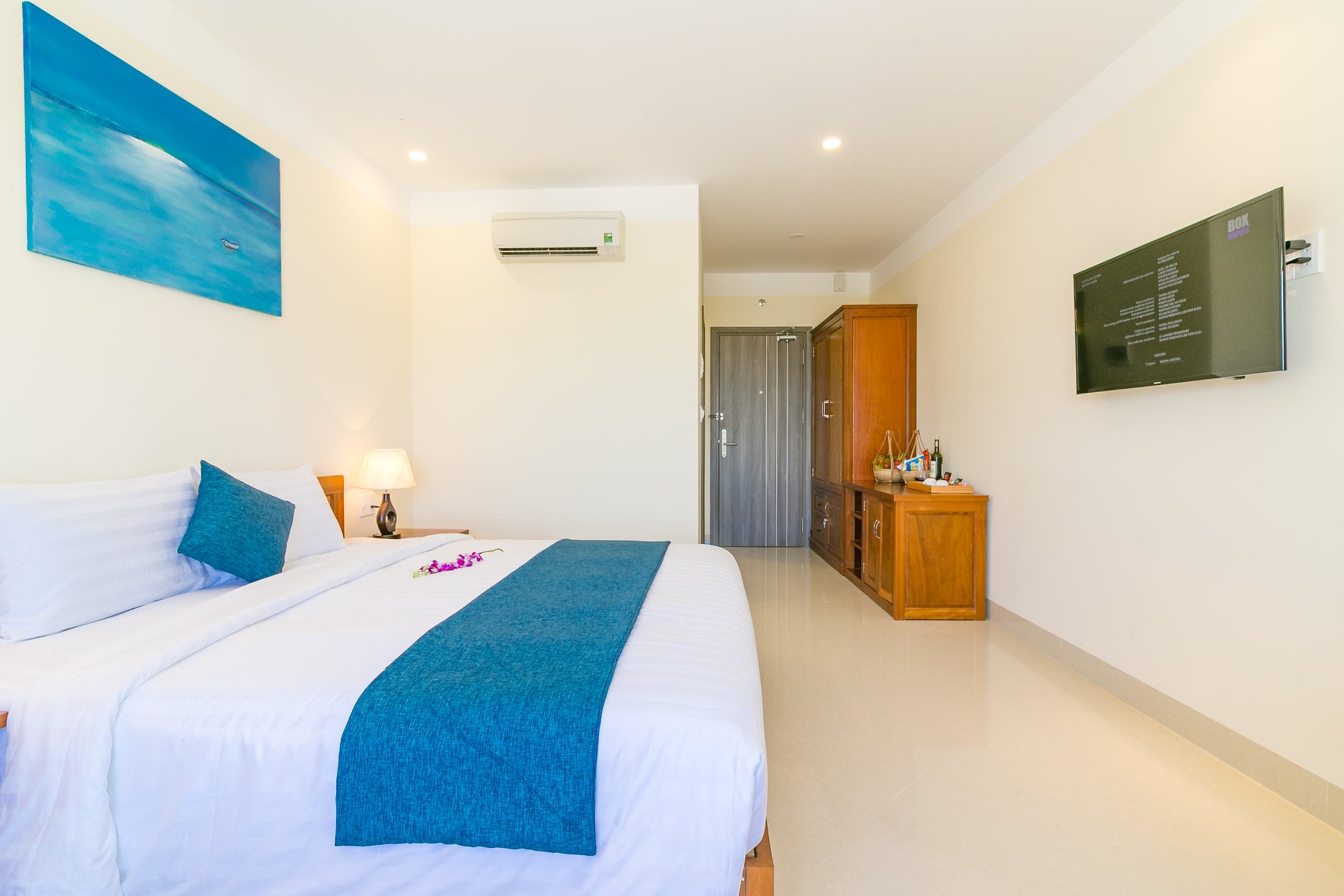 Double Superior King Bed