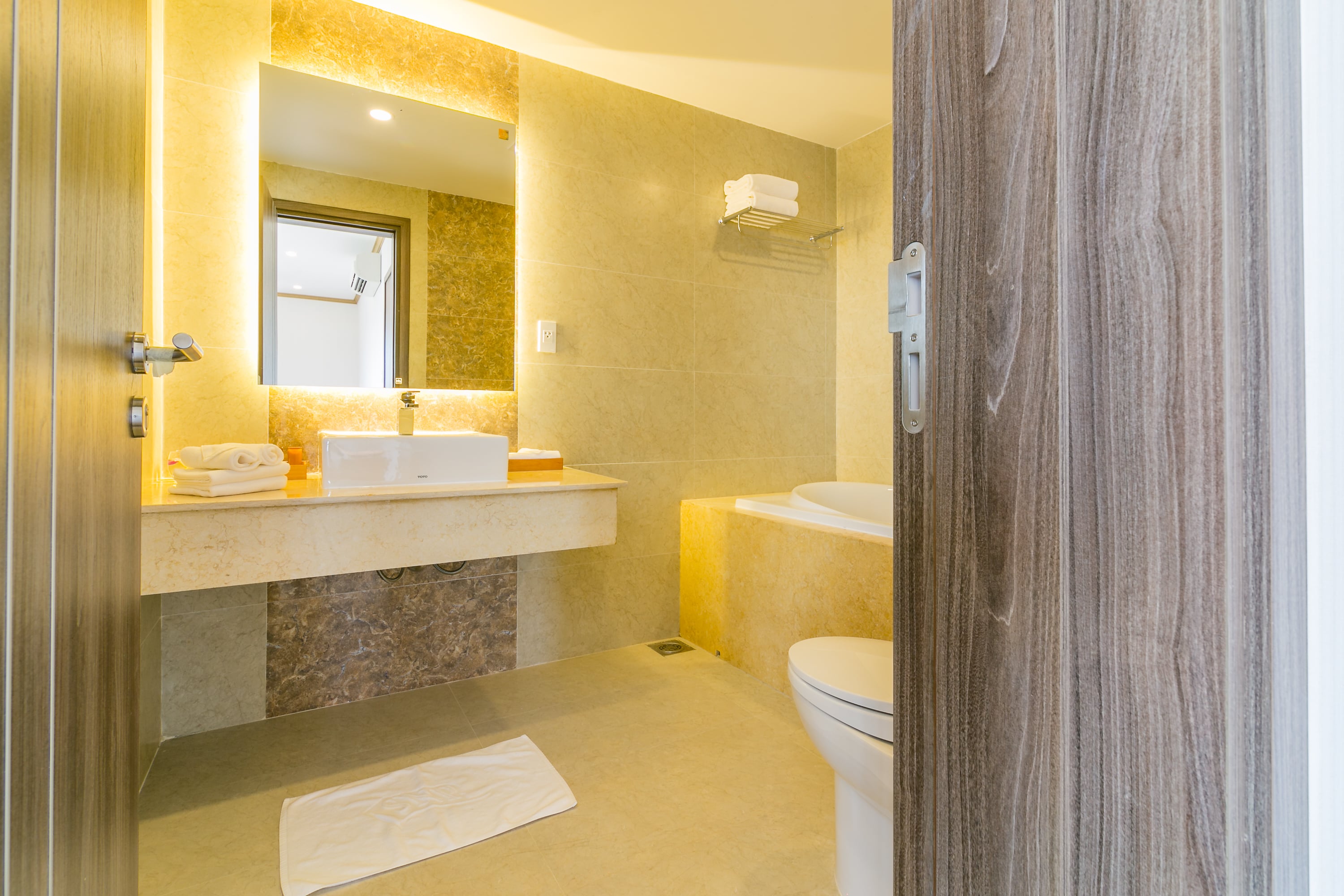 Twin Deluxe Ocean View