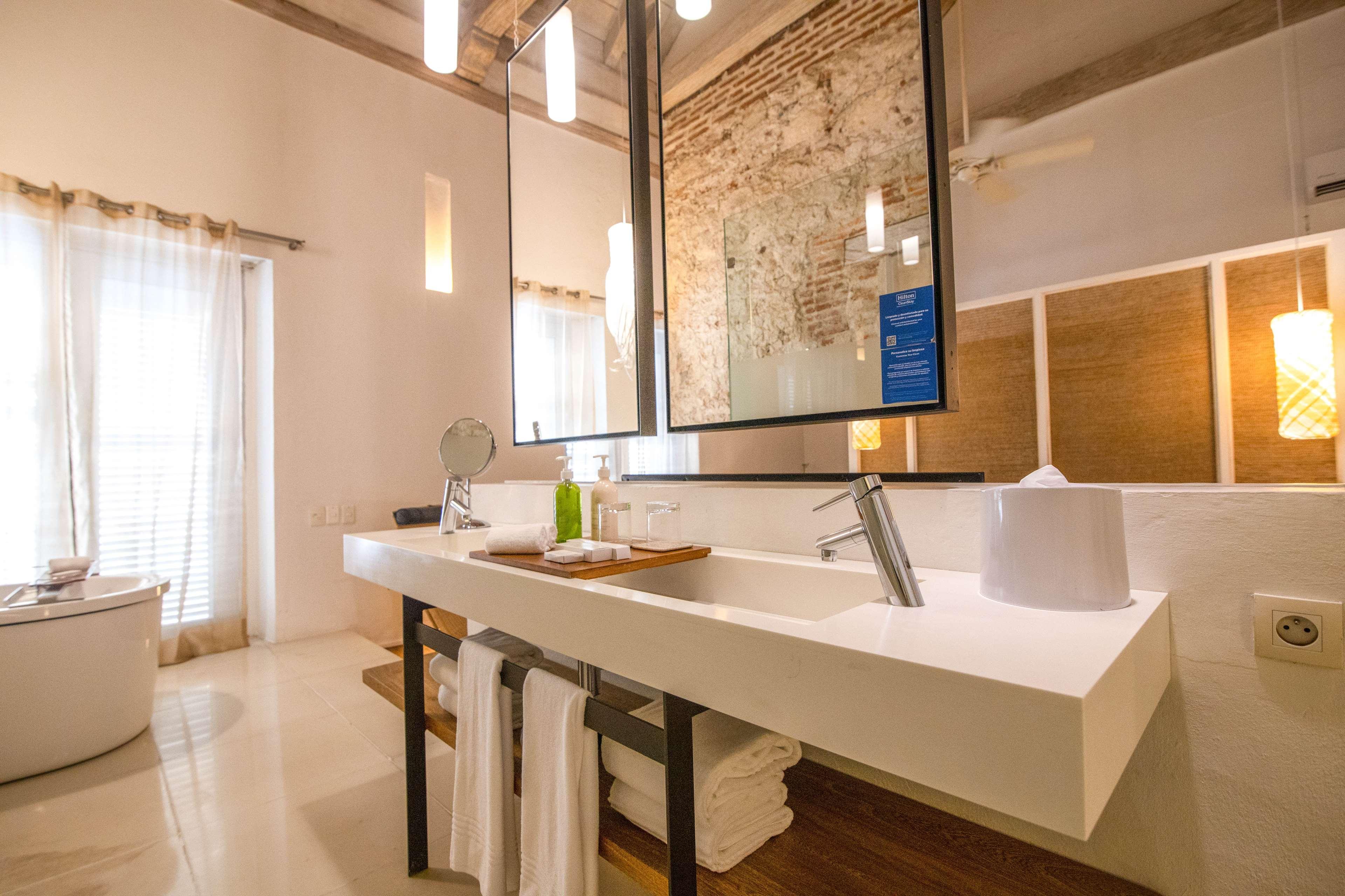 Suite King Bed One Bedroom 