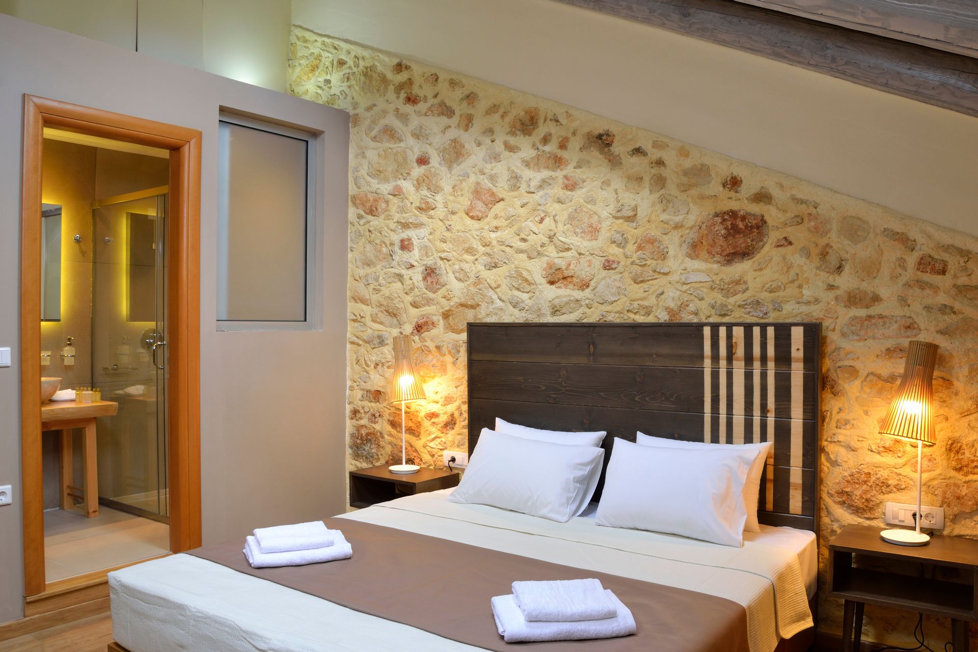 Double or Twin Standard