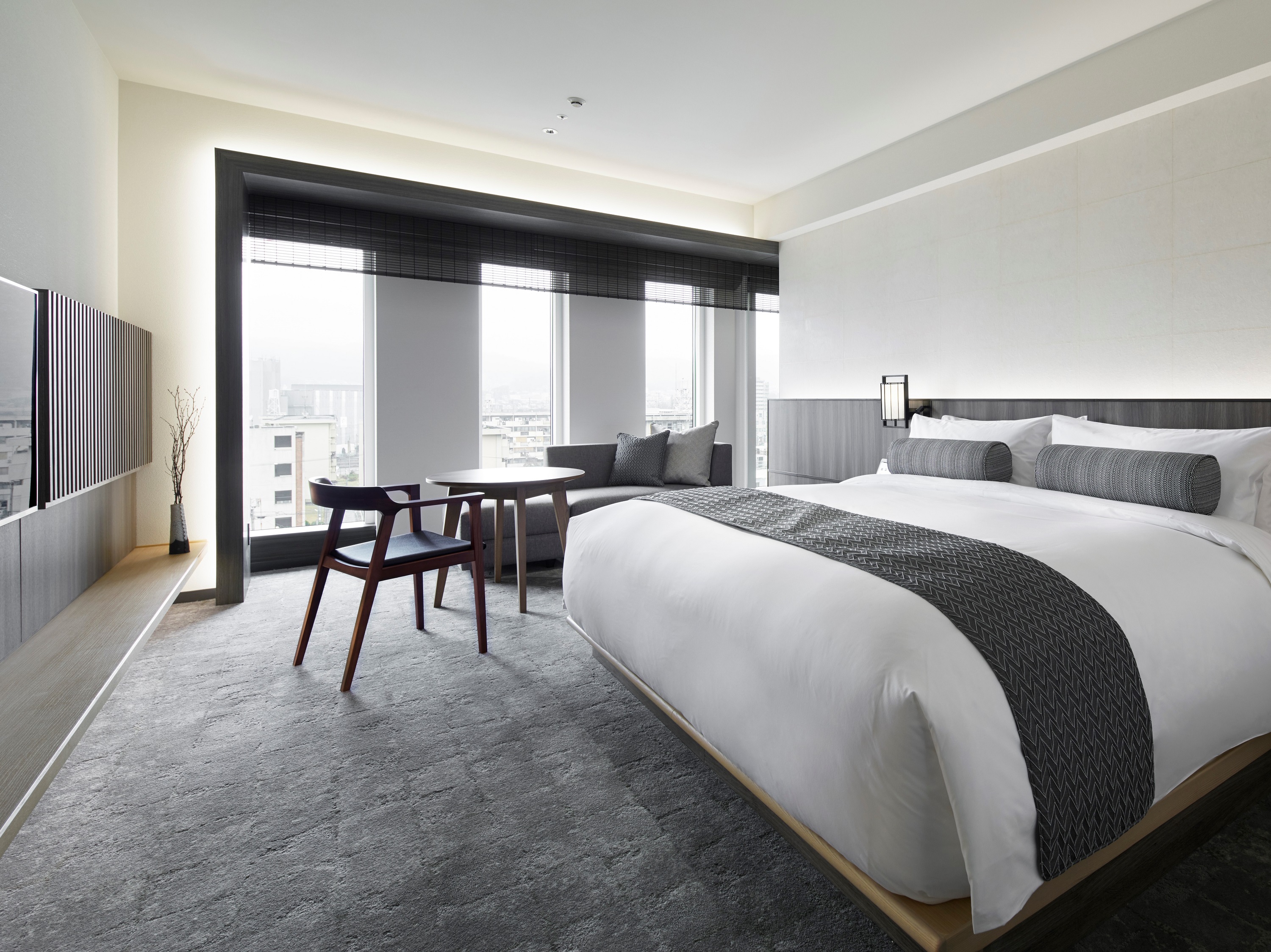 Double Superior King Bed