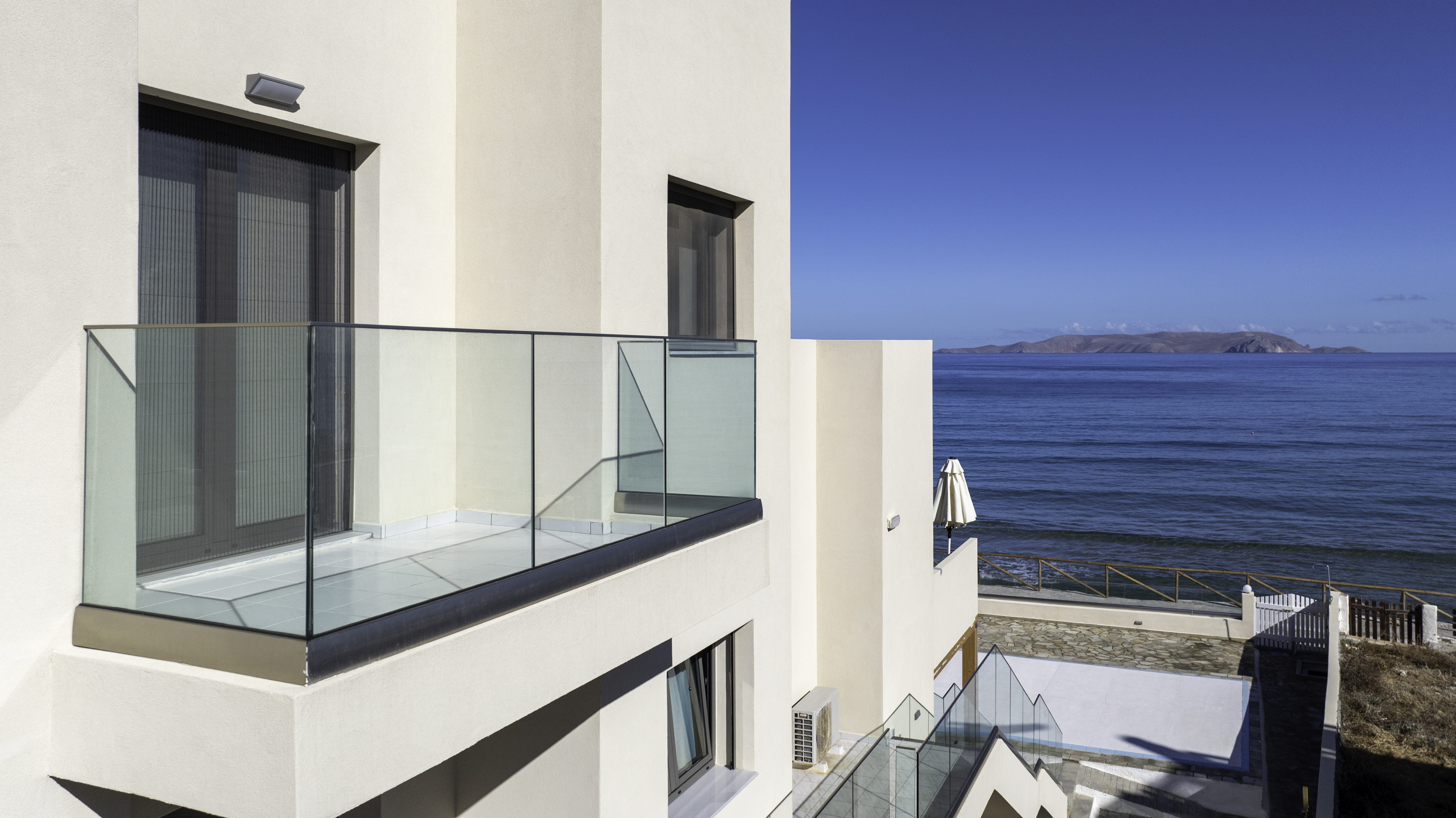 Triple Side Sea View