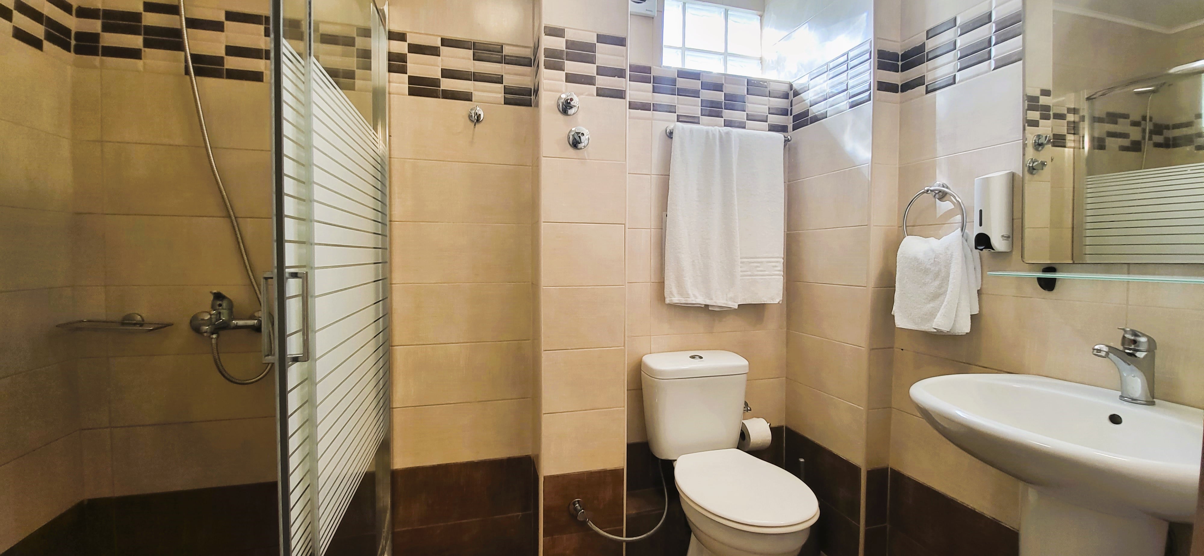 Triple Superior Side Sea View