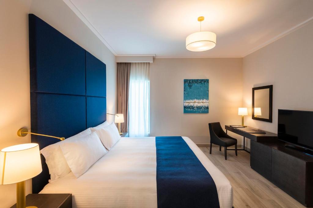 Apartment Three Bedrooms