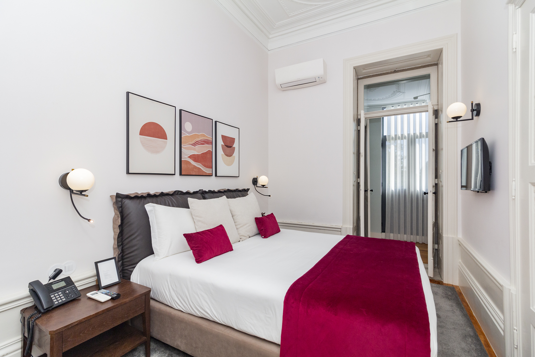 Double or Twin Standard