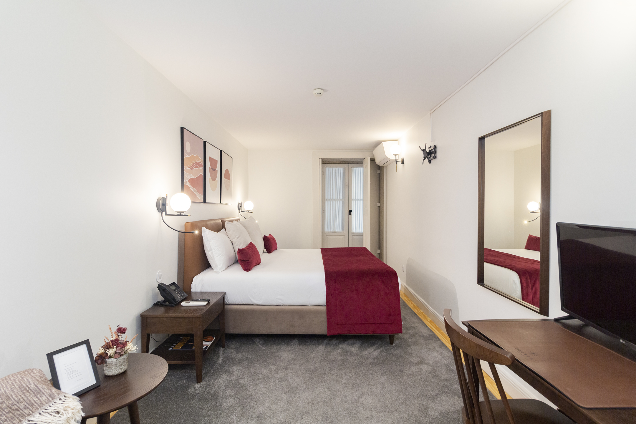 Double or Twin Standard