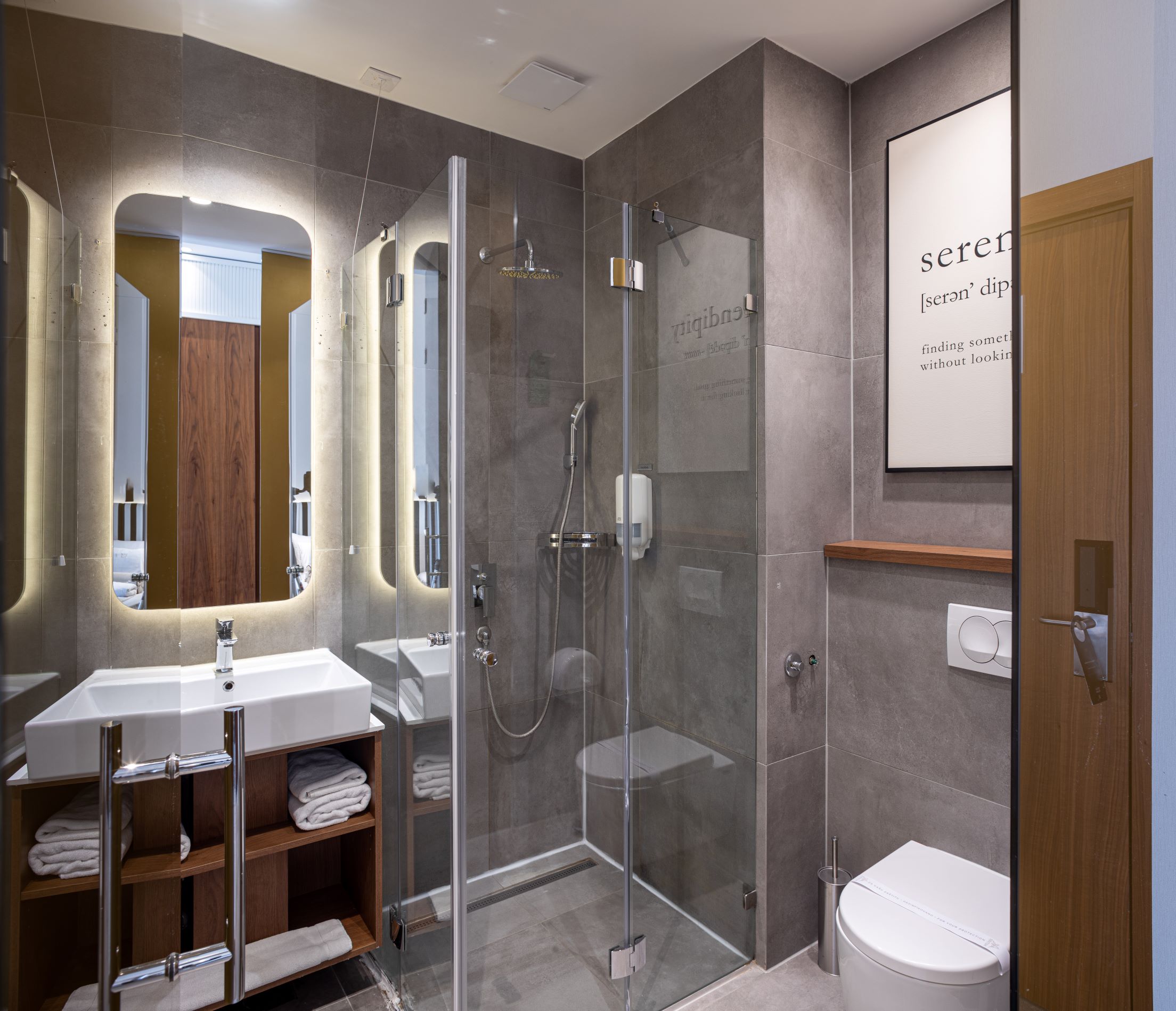 Double or Twin Executive