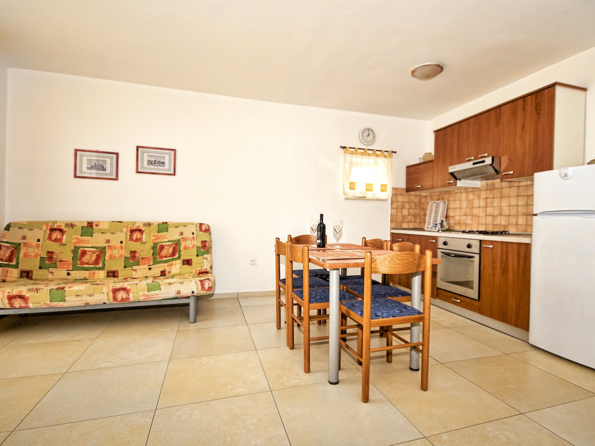 Apartment Capacity 4