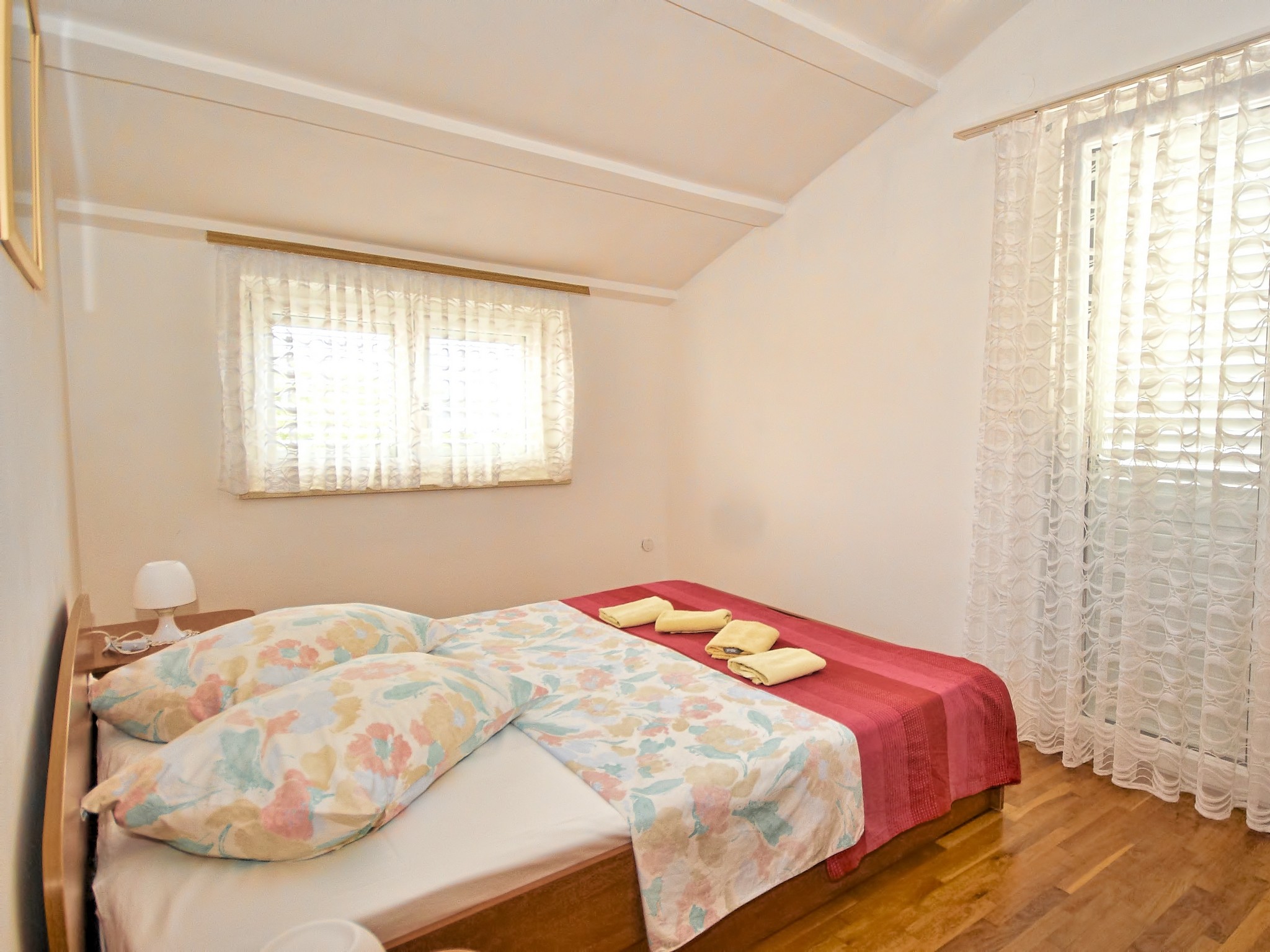 Apartment Capacity 5