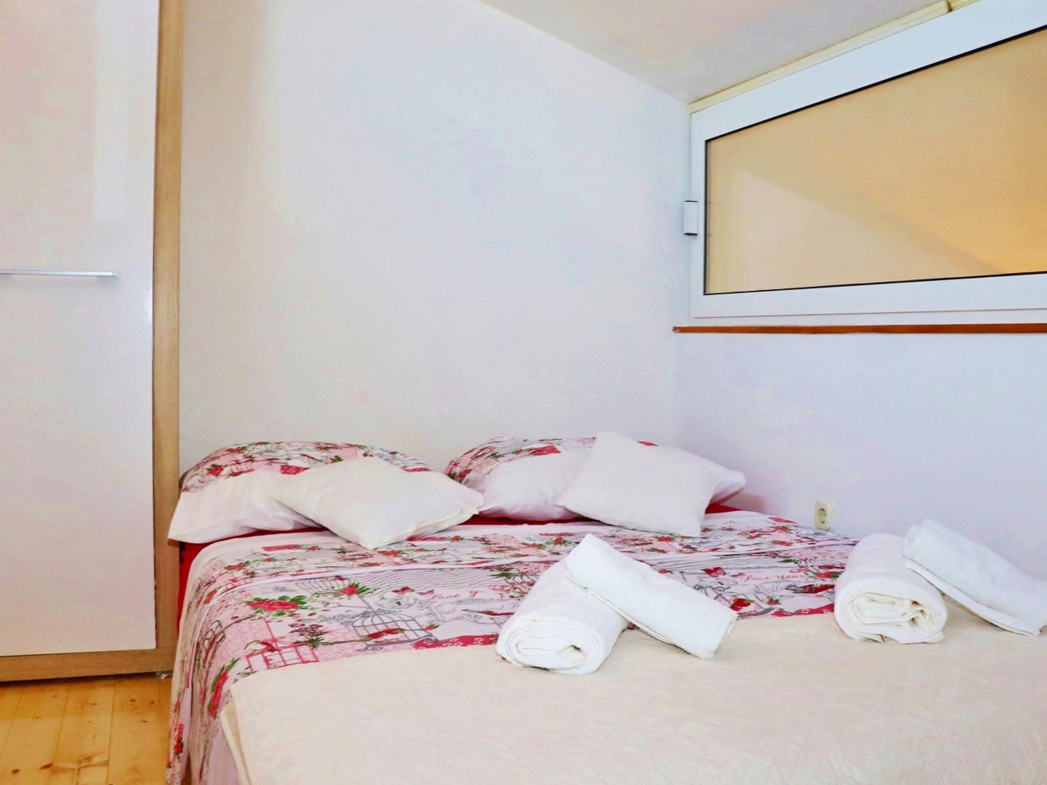 Apartment Capacity 5