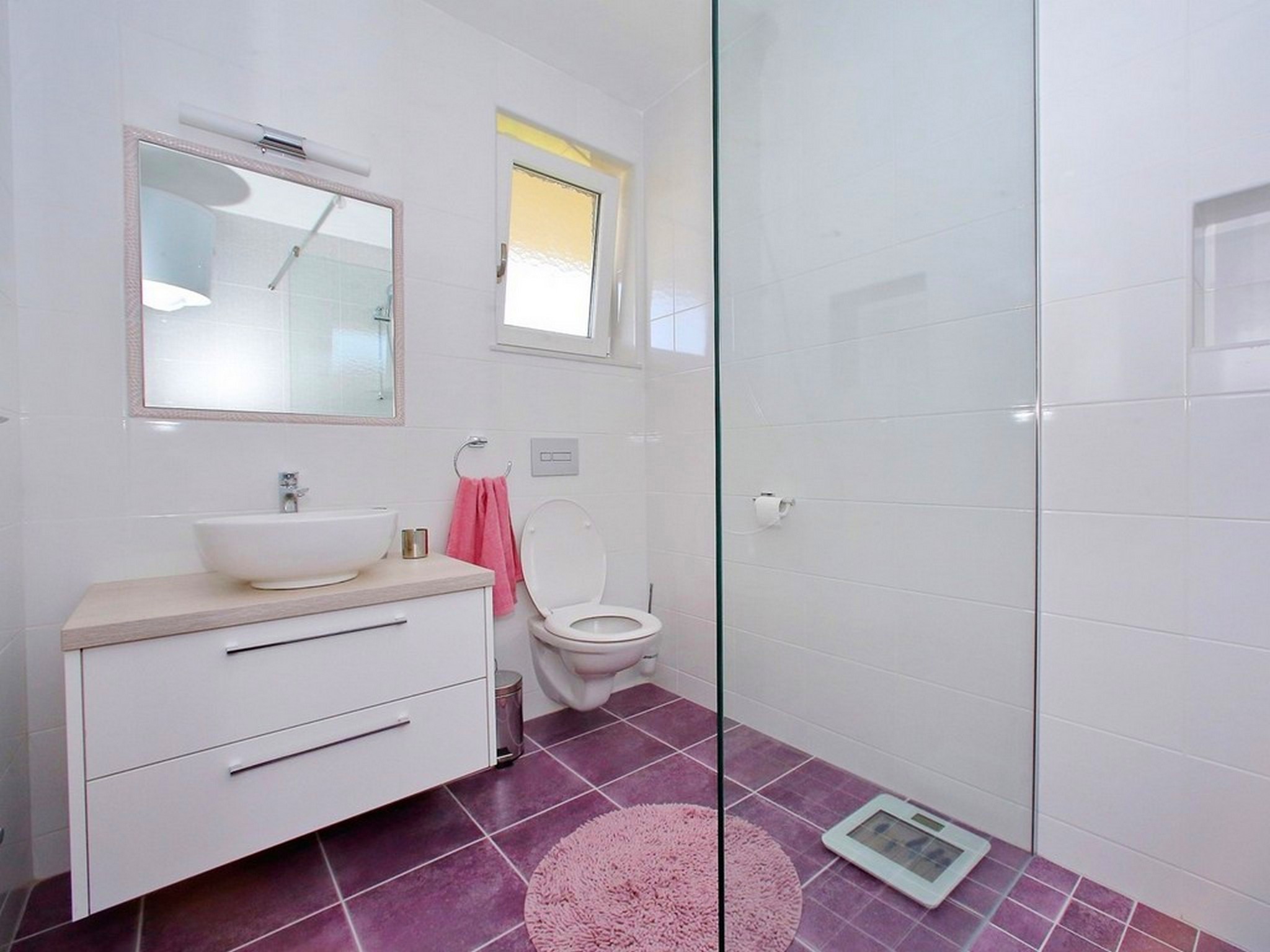 Apartment Capacity 2