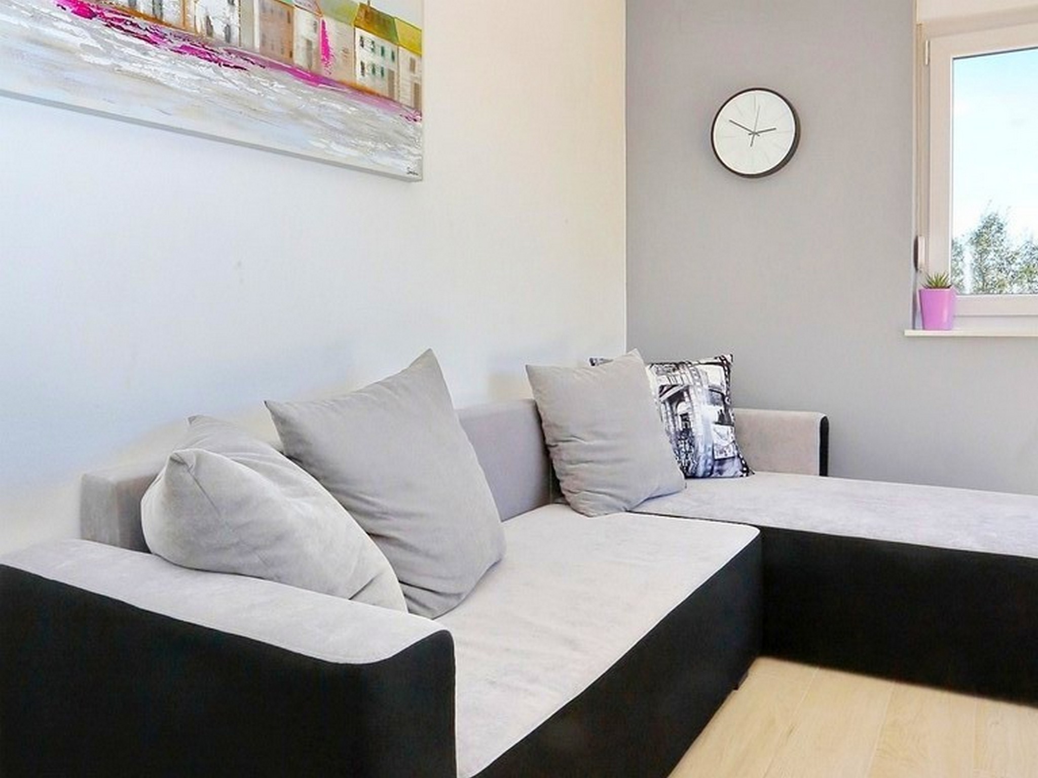 Apartment Capacity 2