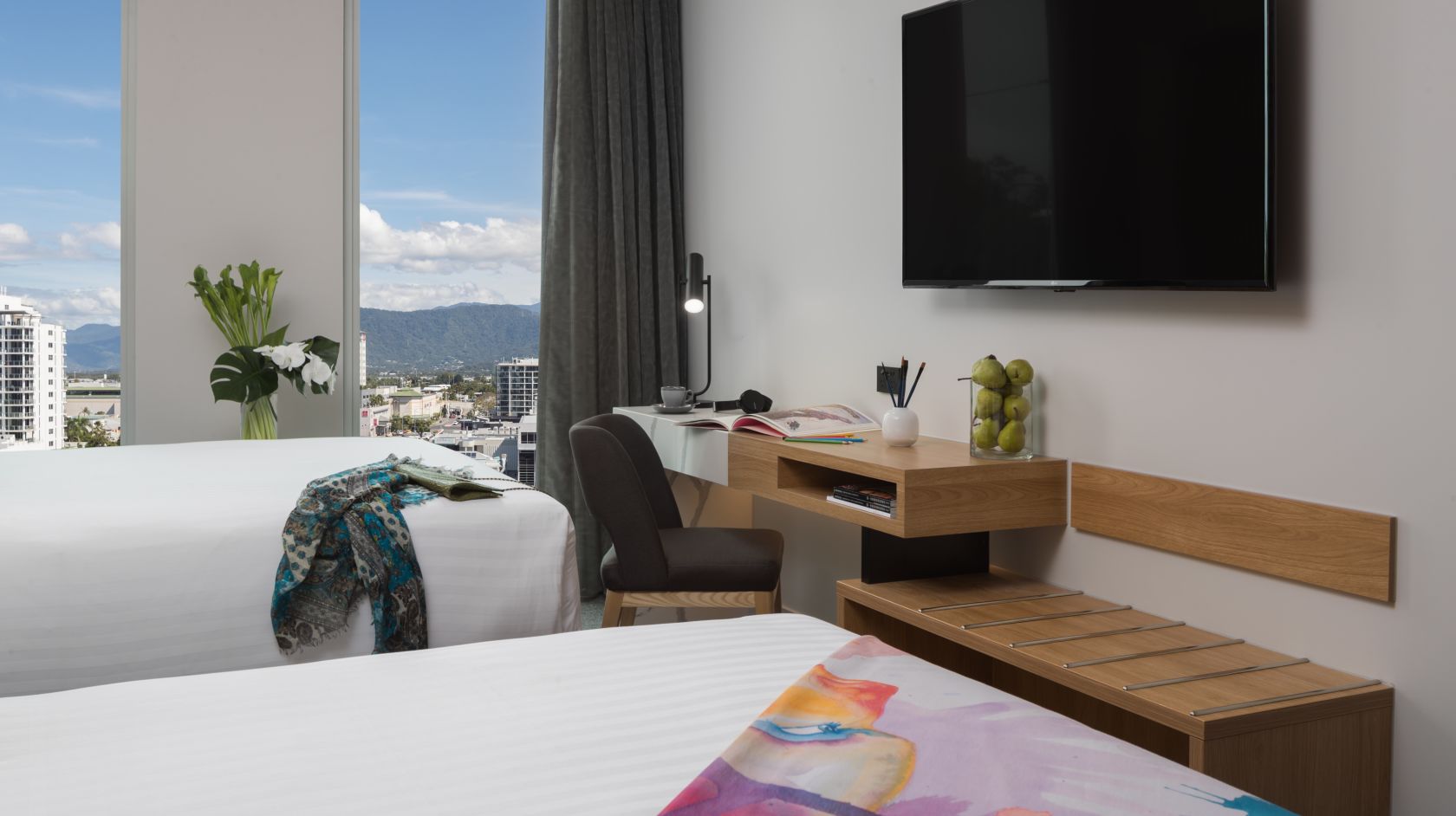 Twin Deluxe Two Queen Beds