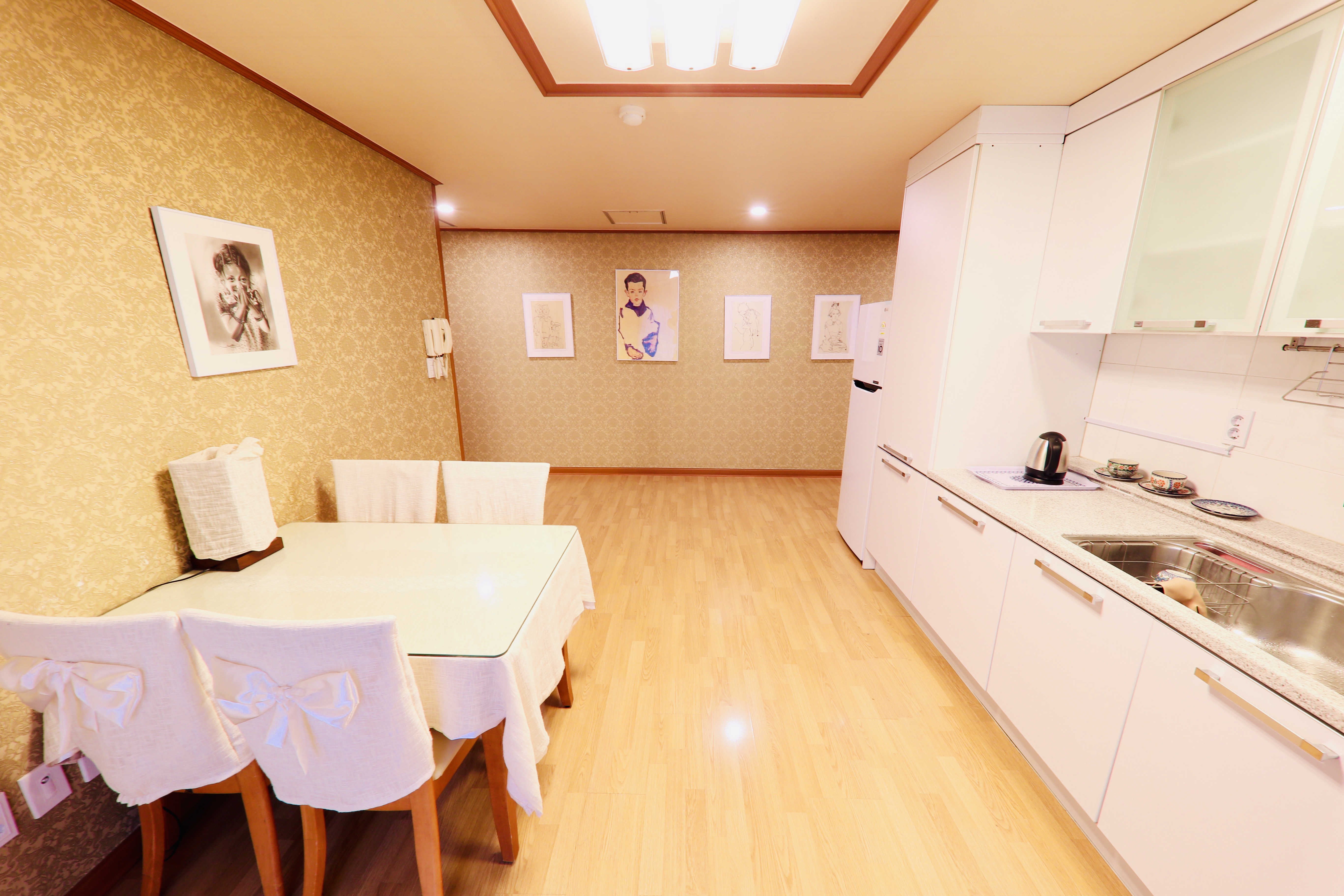 Family Room Standard