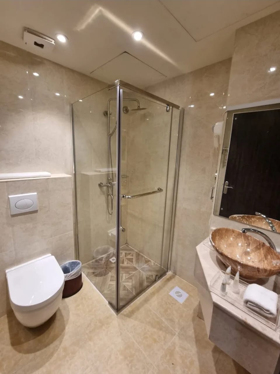 Double or Twin Deluxe