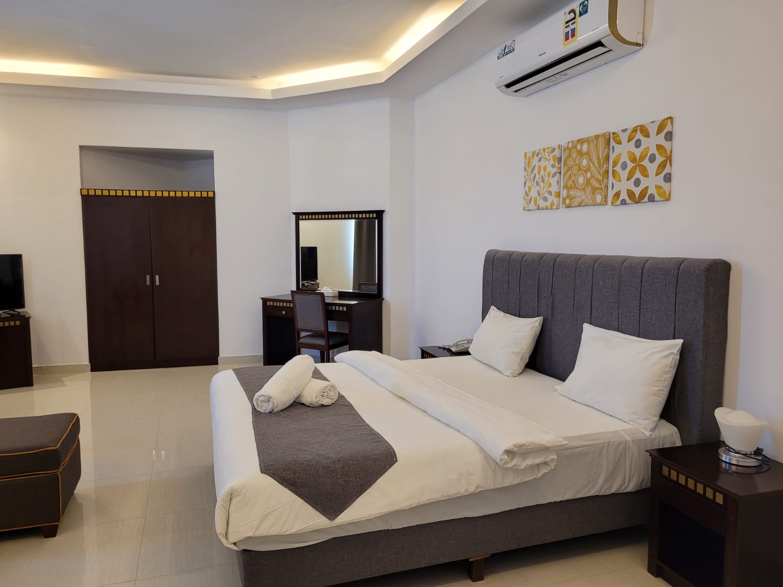 Double or Twin Standard