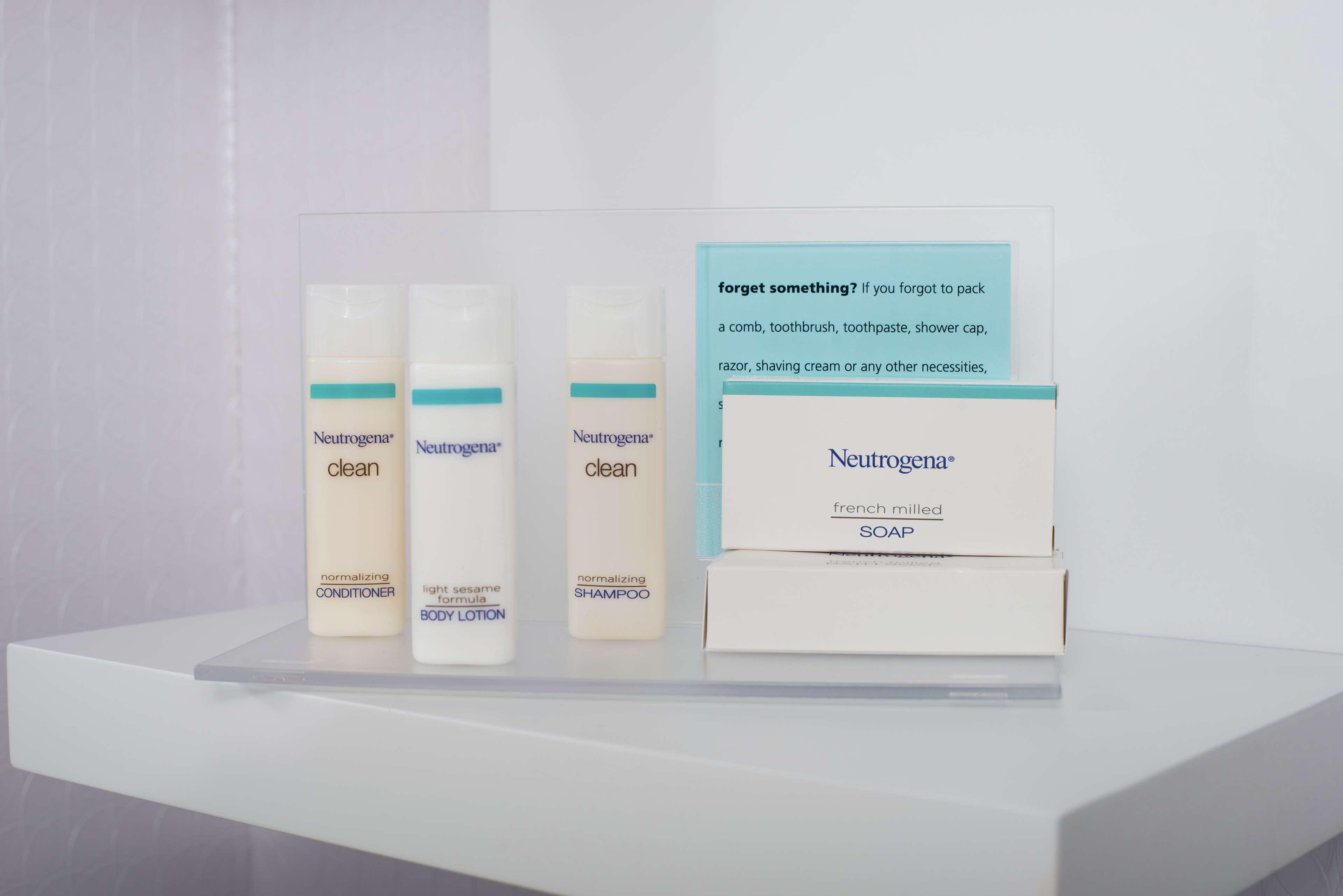 Double Accessible-two Queen Beds