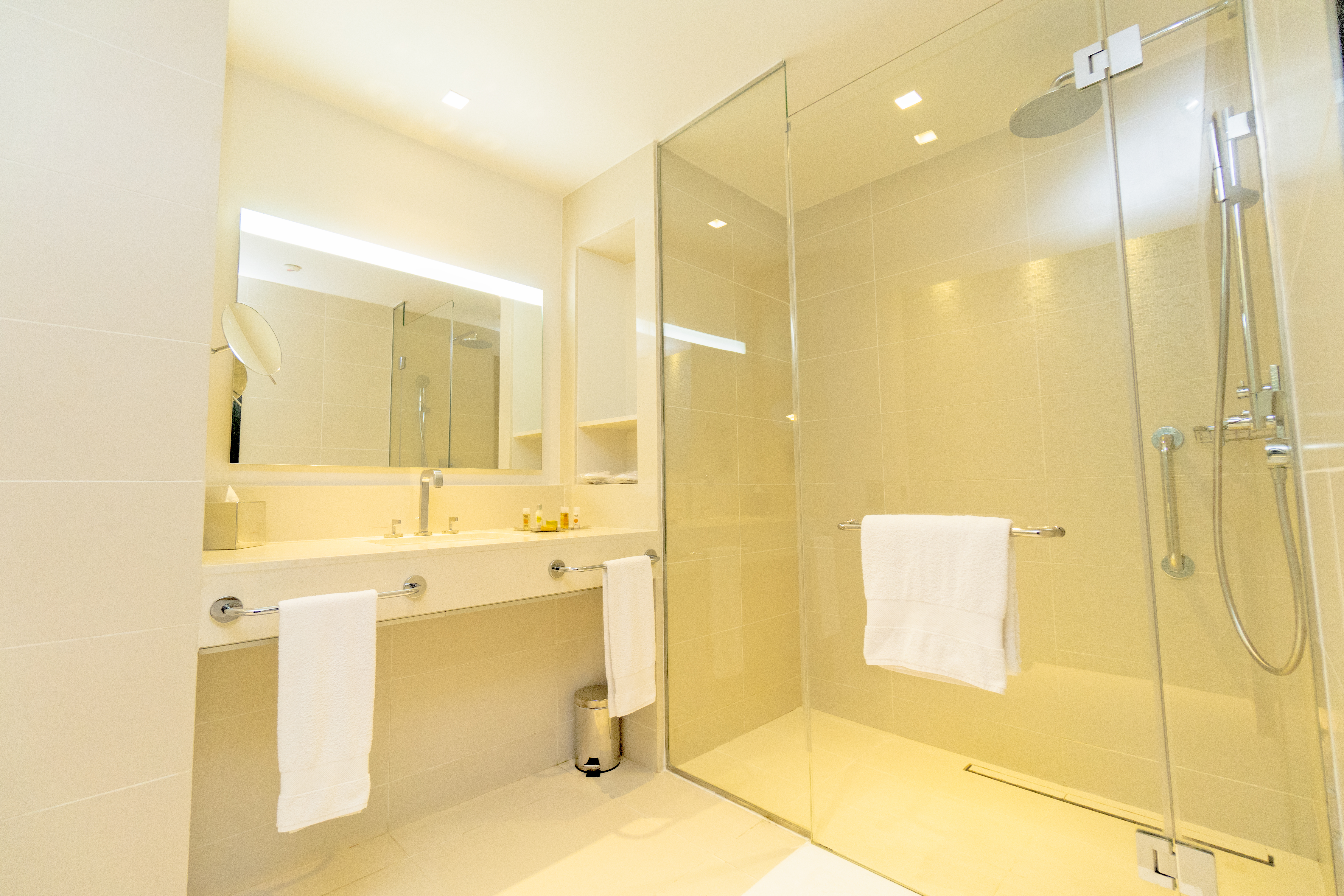 Room Deluxe King Bed