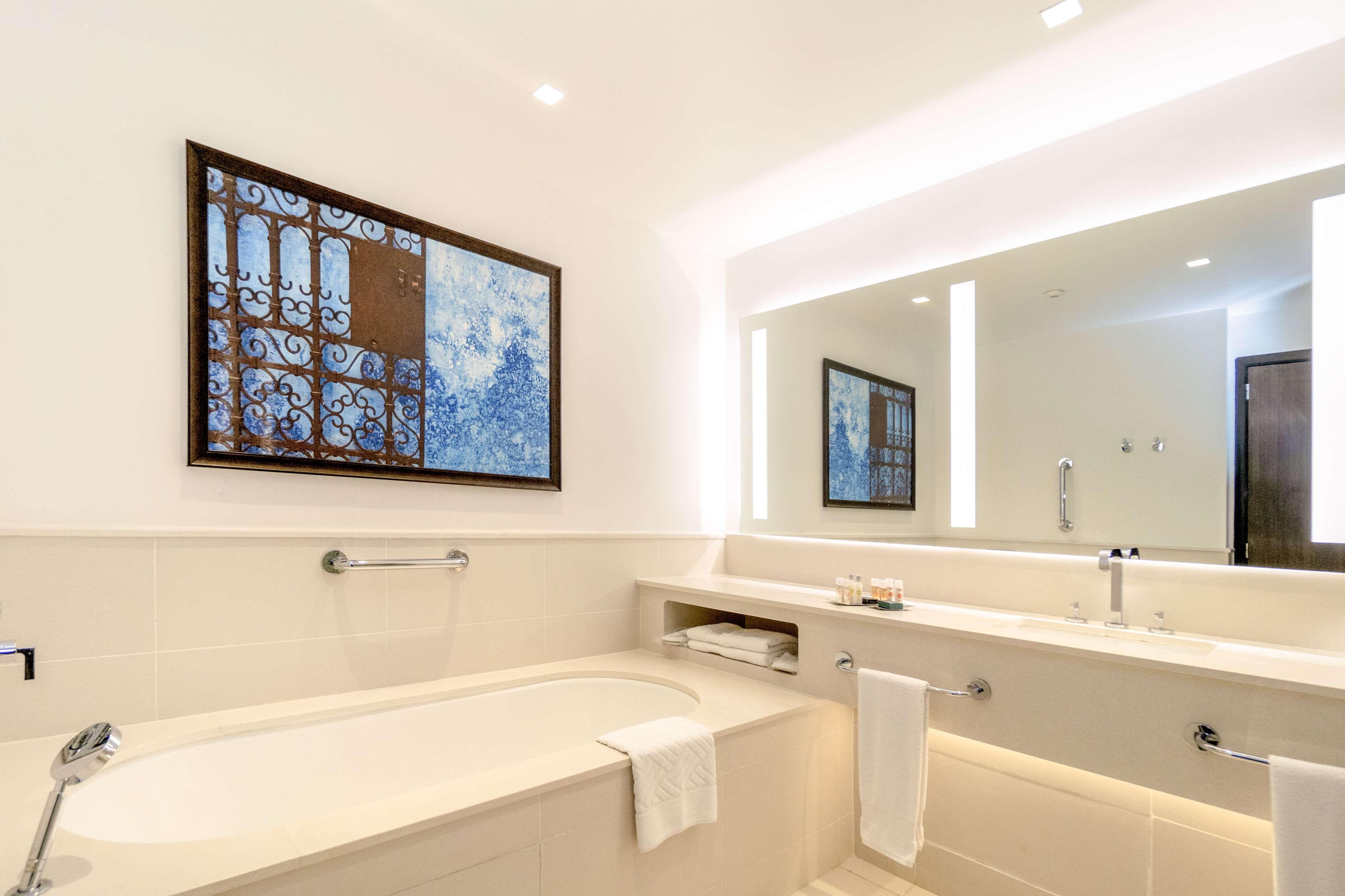 Suite Presidential with Views