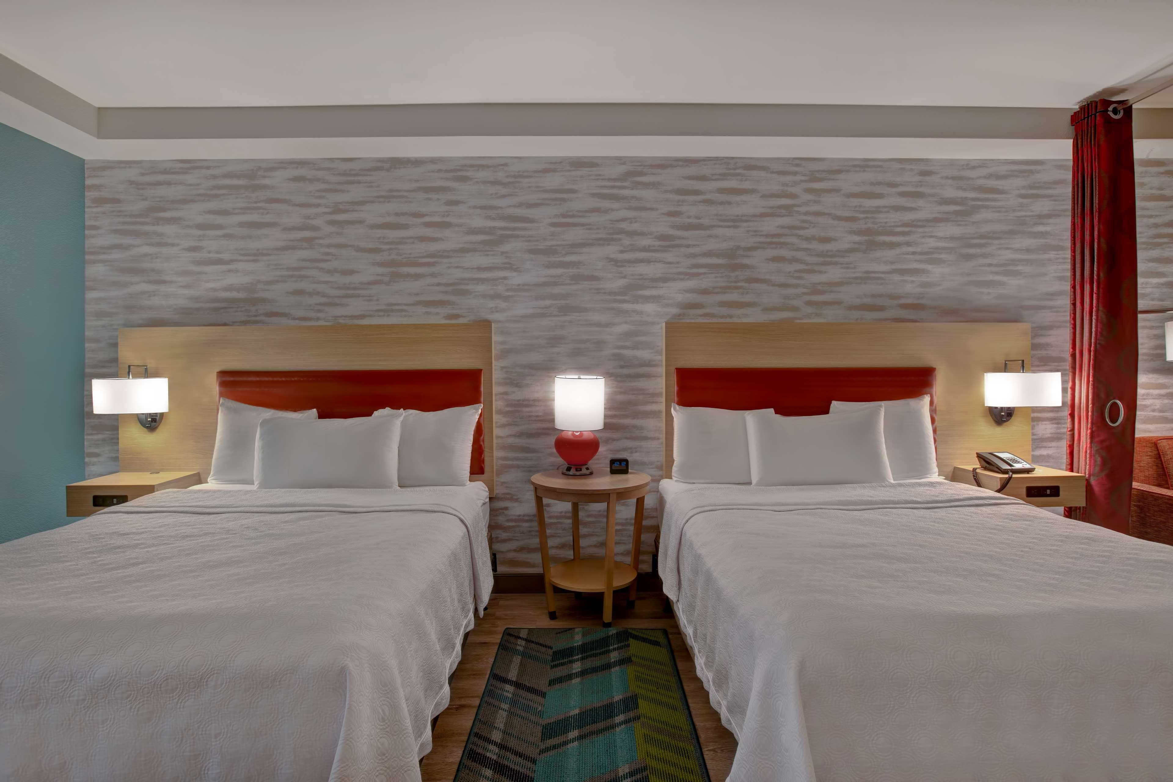 Studio Queen Size Bed