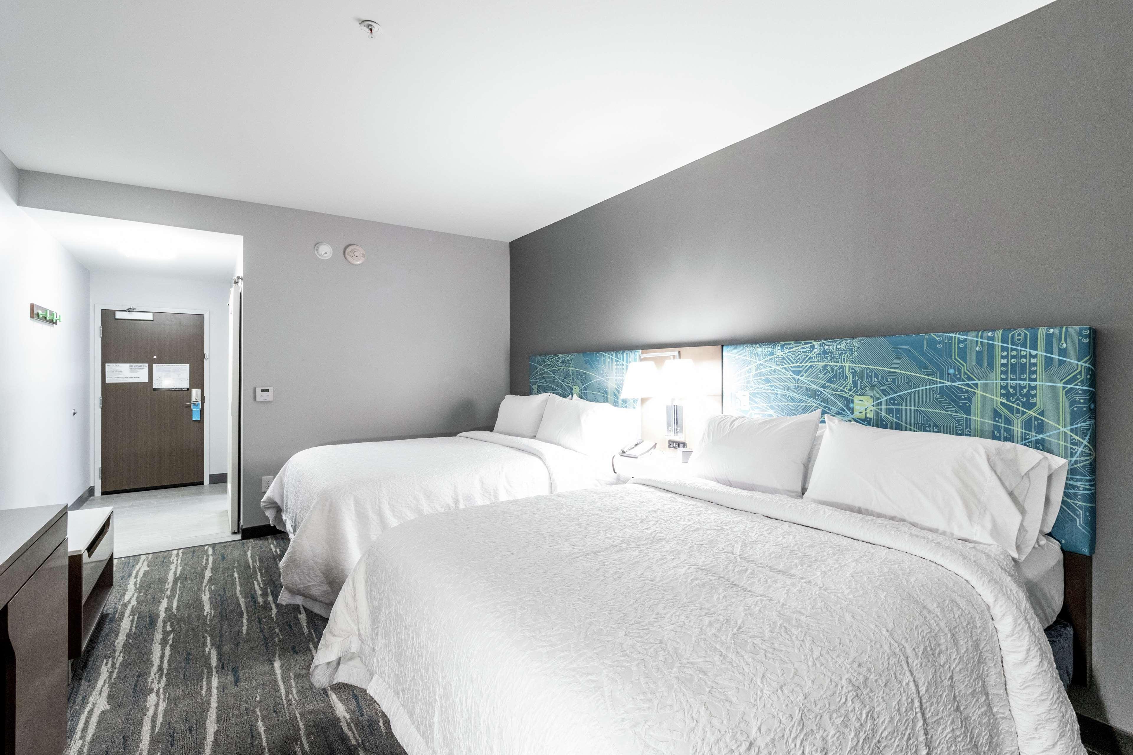 Room King Bed Non Smoking