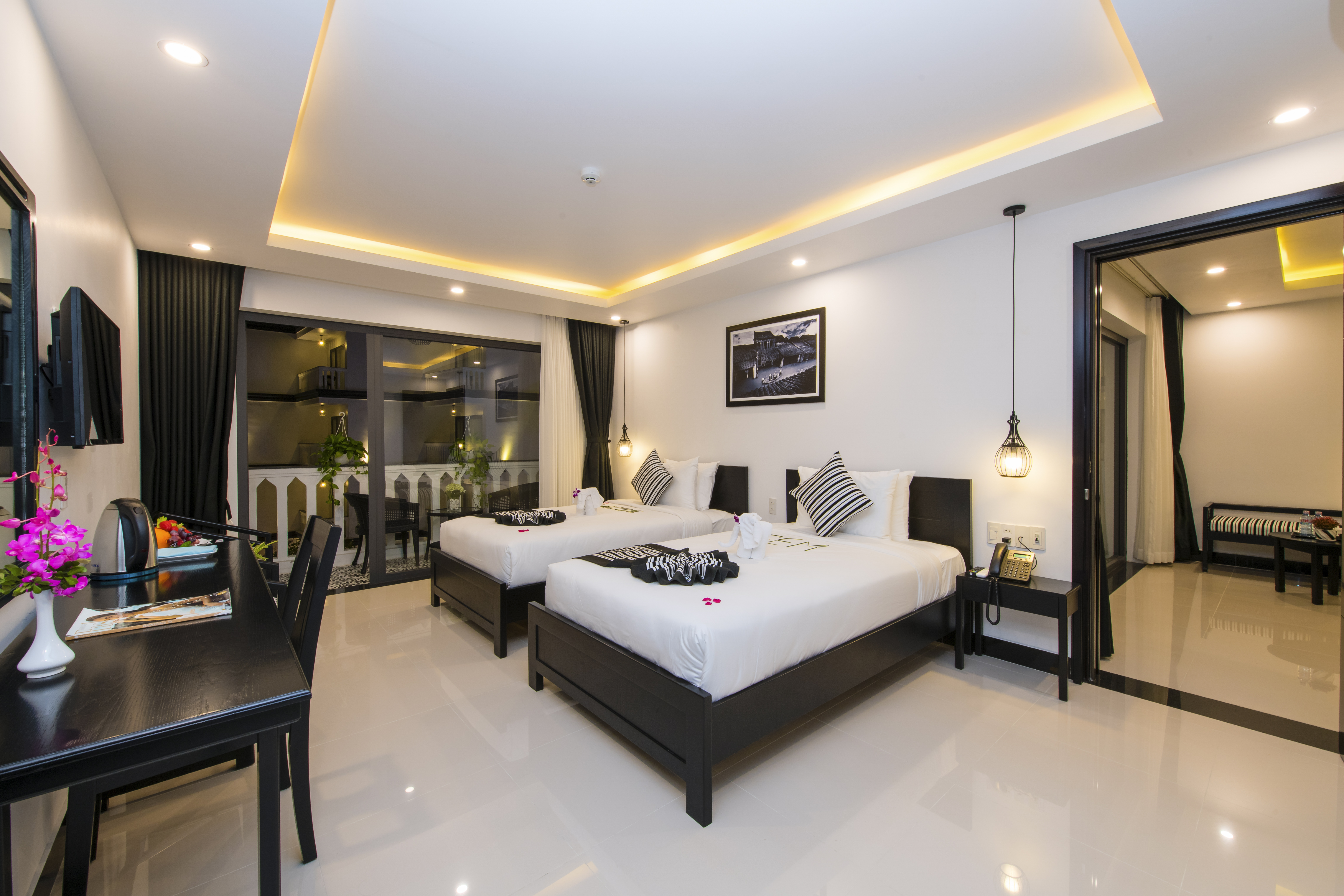 Twin Deluxe River View