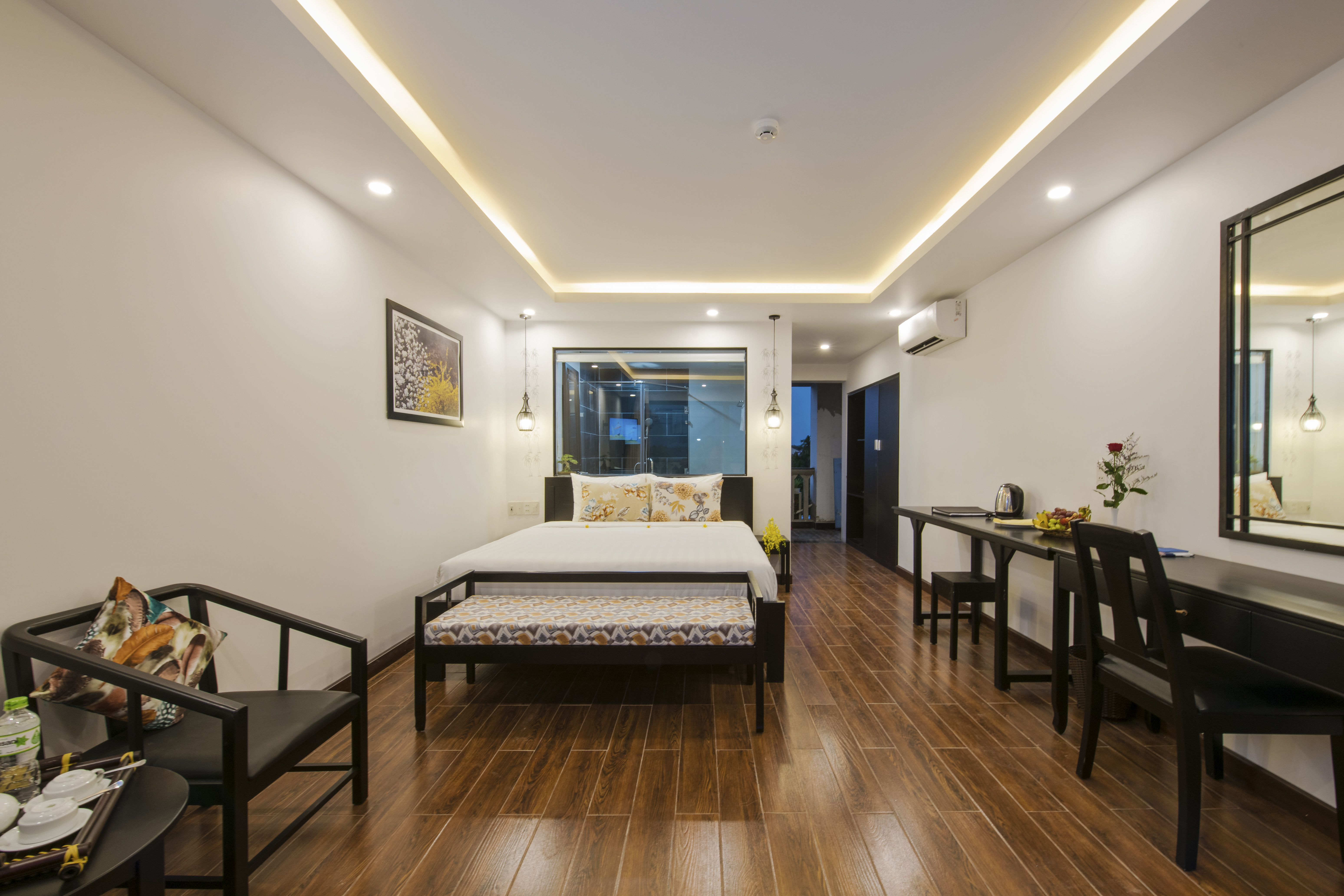 Junior Suite King Size Bed