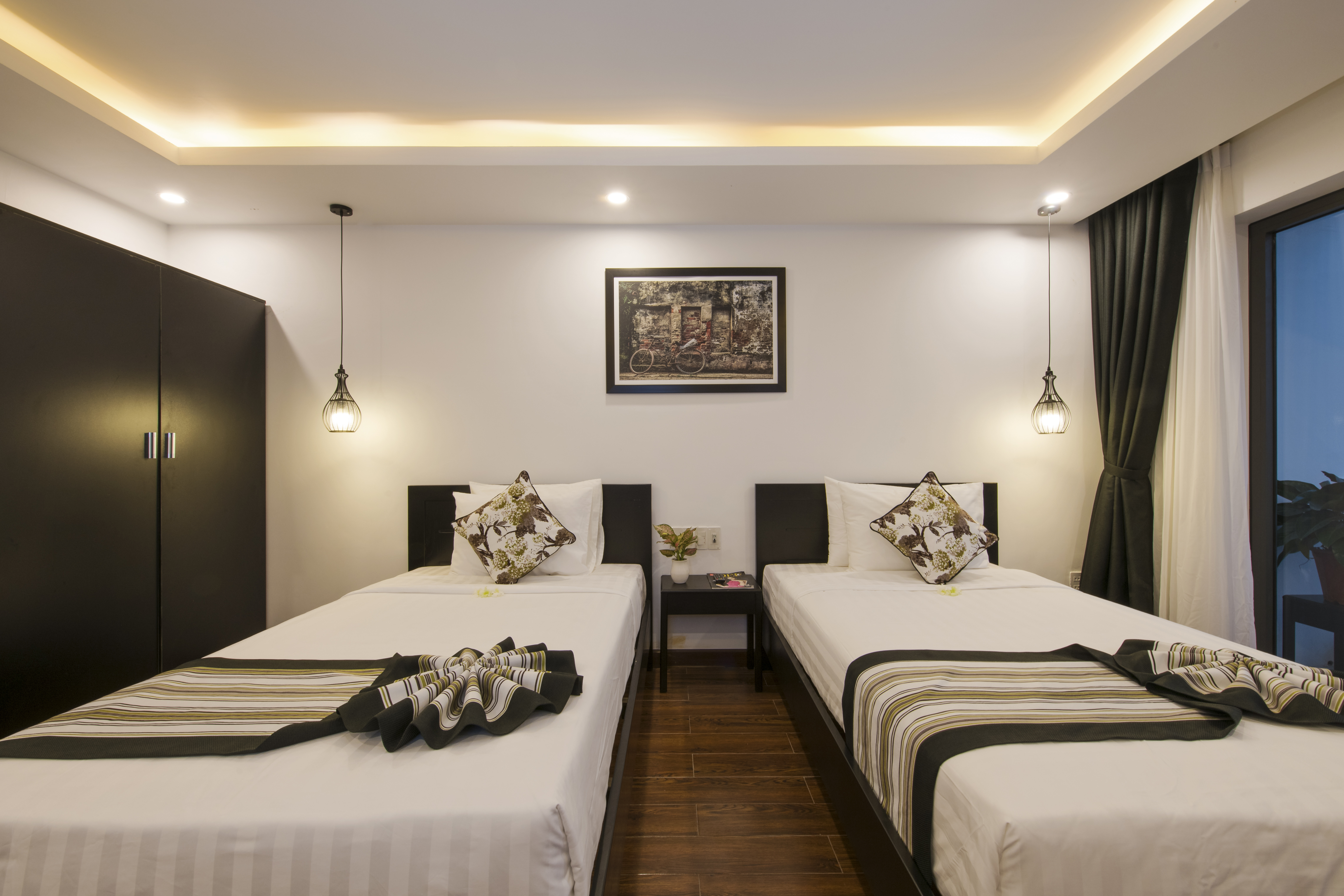 Twin Deluxe River View