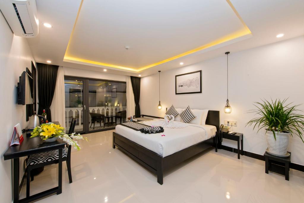 Suite Connecting Room