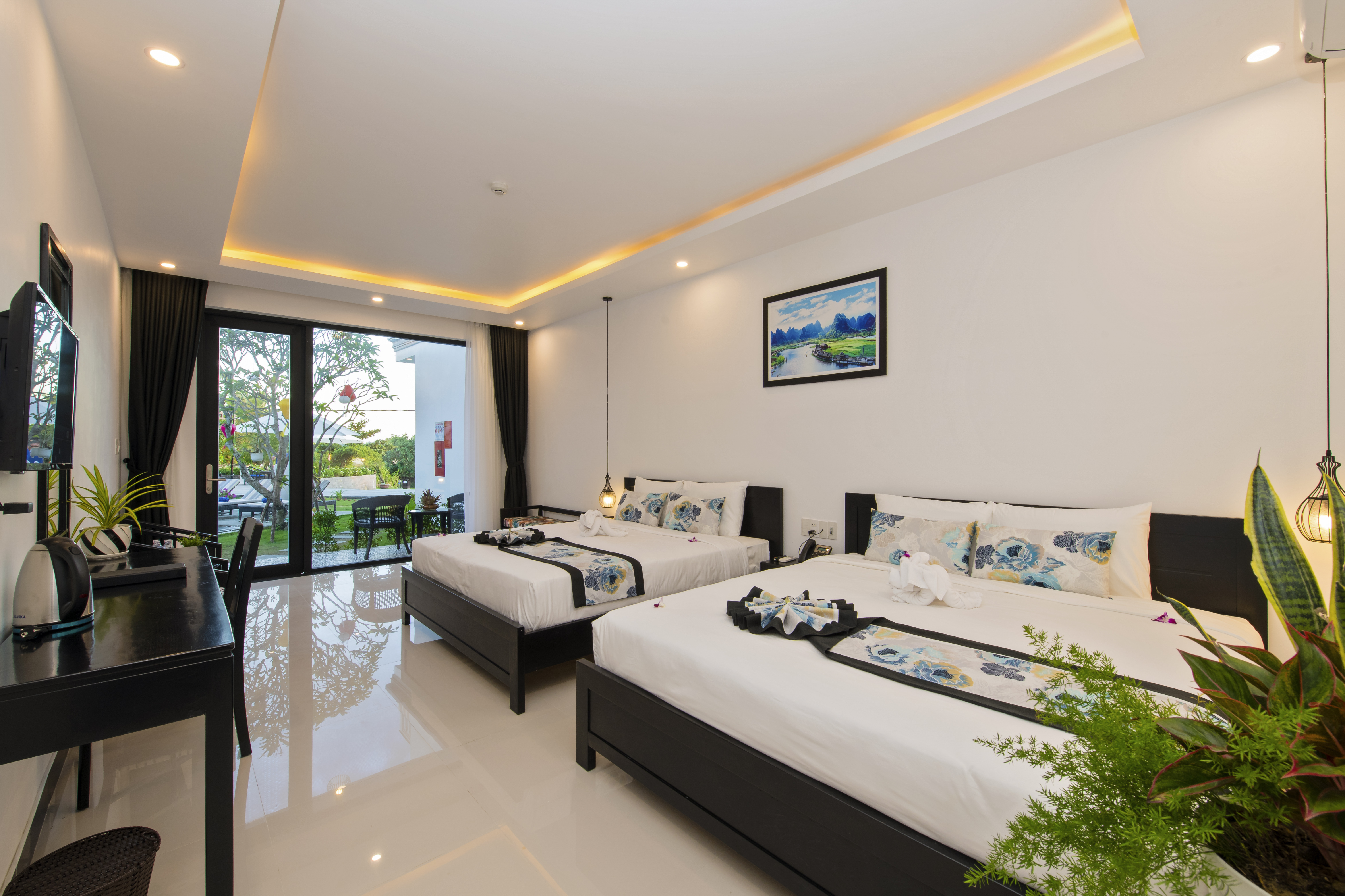 Family Room Pool View